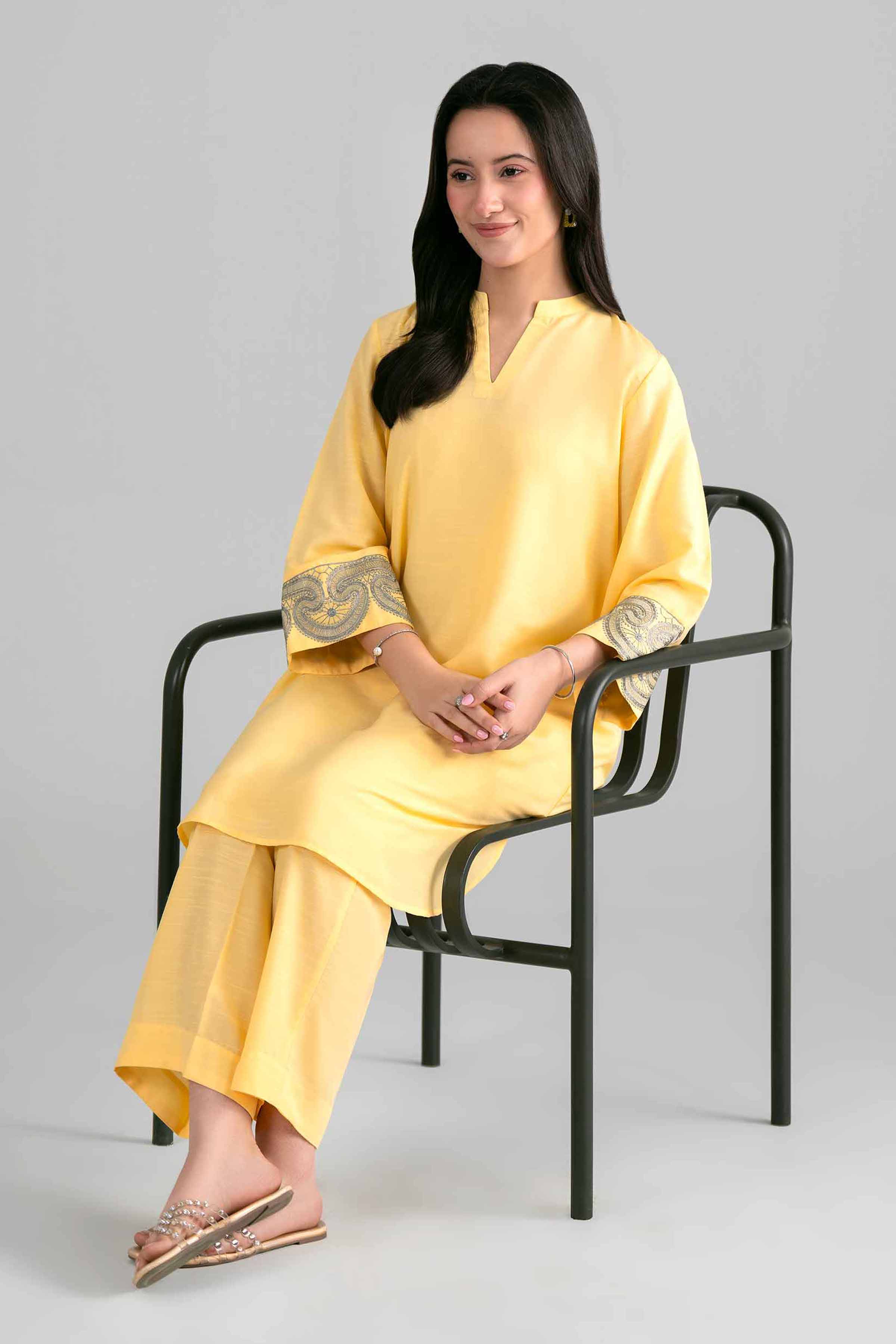 2 Piece - Embroidered Suit - PE26-396