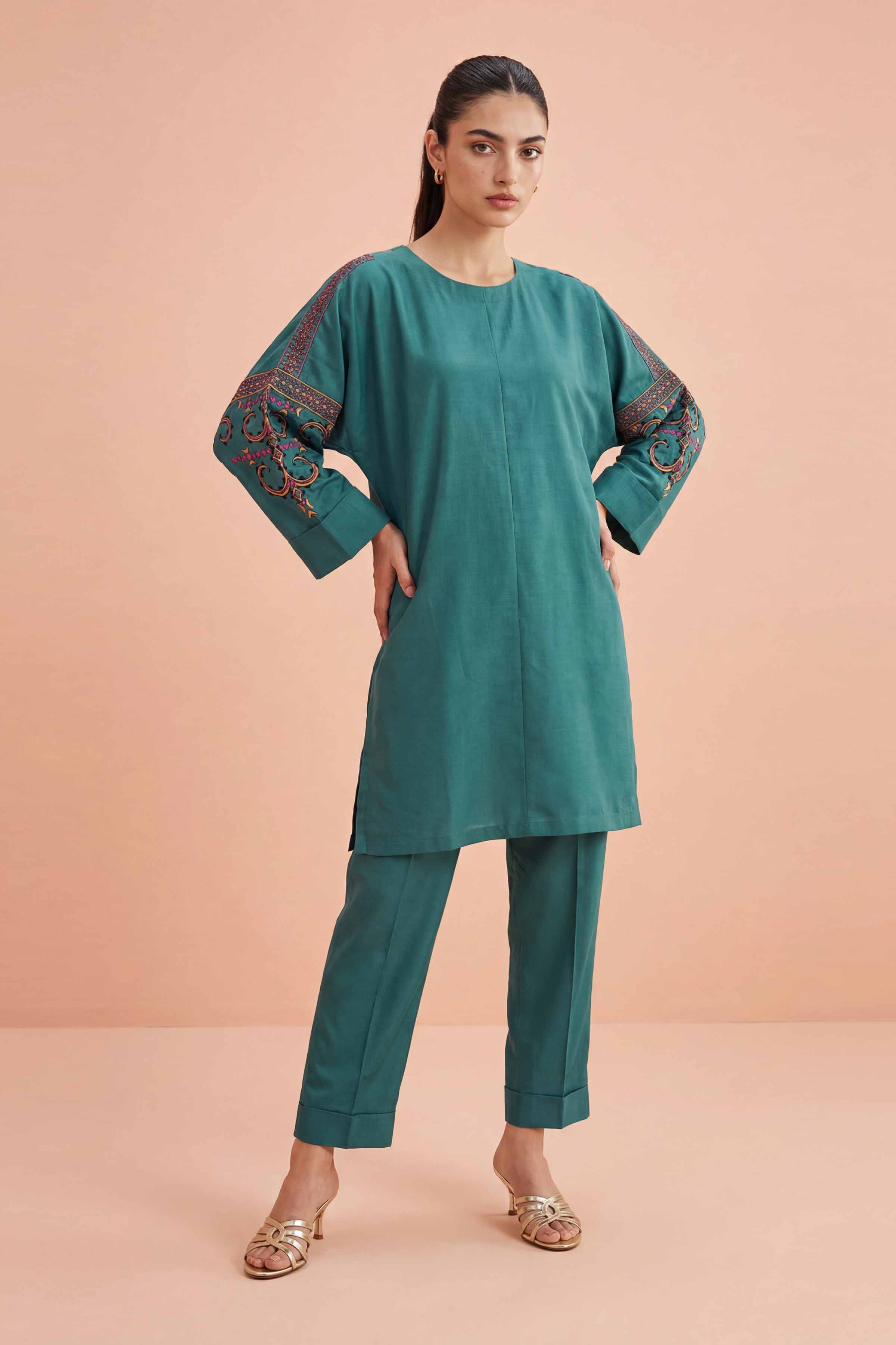 2 Piece - Embroidered Suit - PE26-408