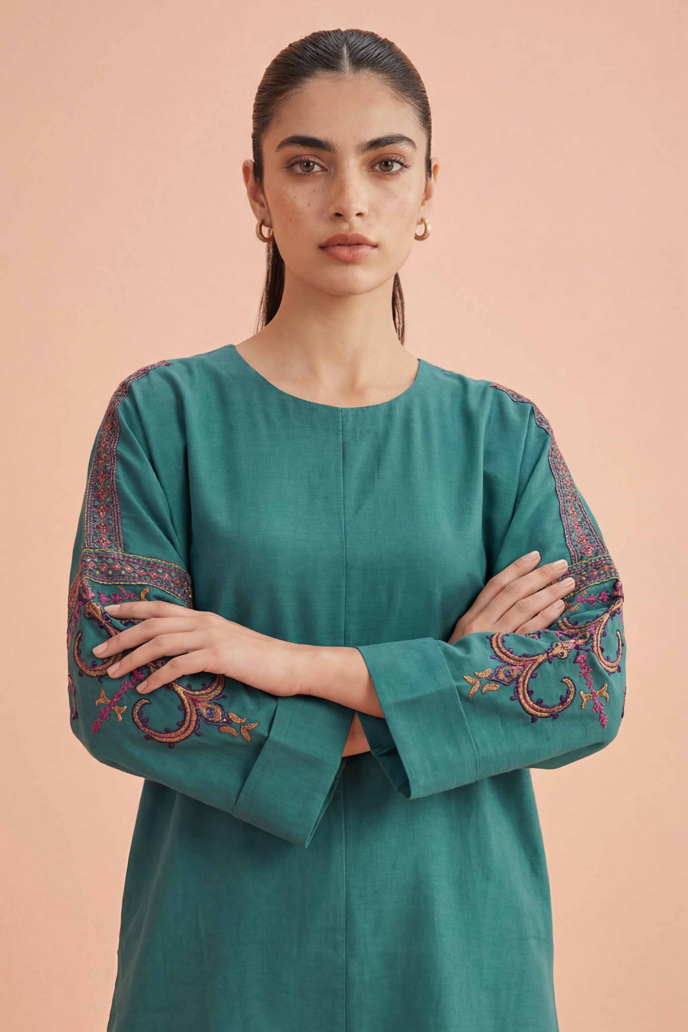 2 Piece - Embroidered Suit - PE26-408