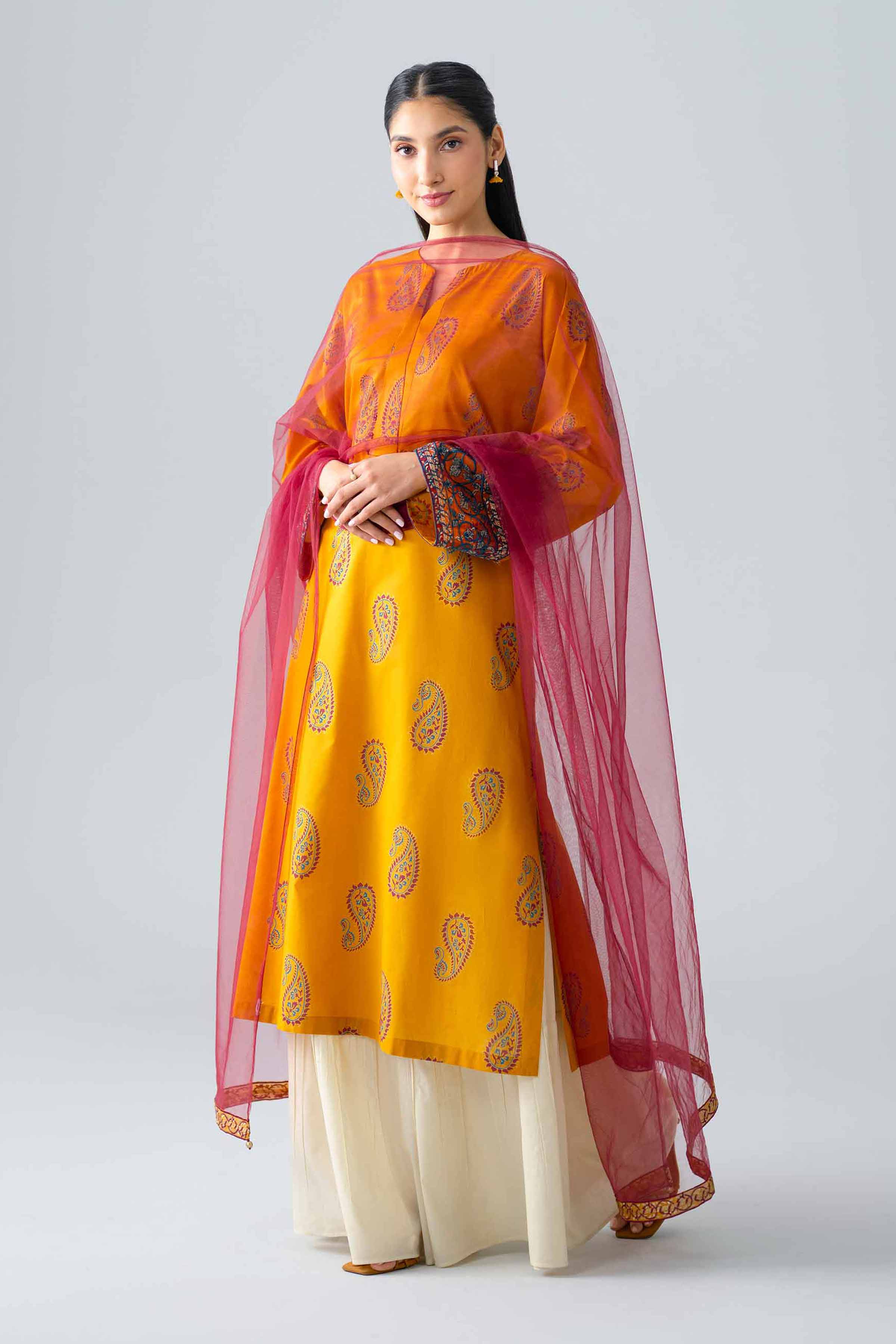 2 Piece - Embroidered Suit - PE26-438