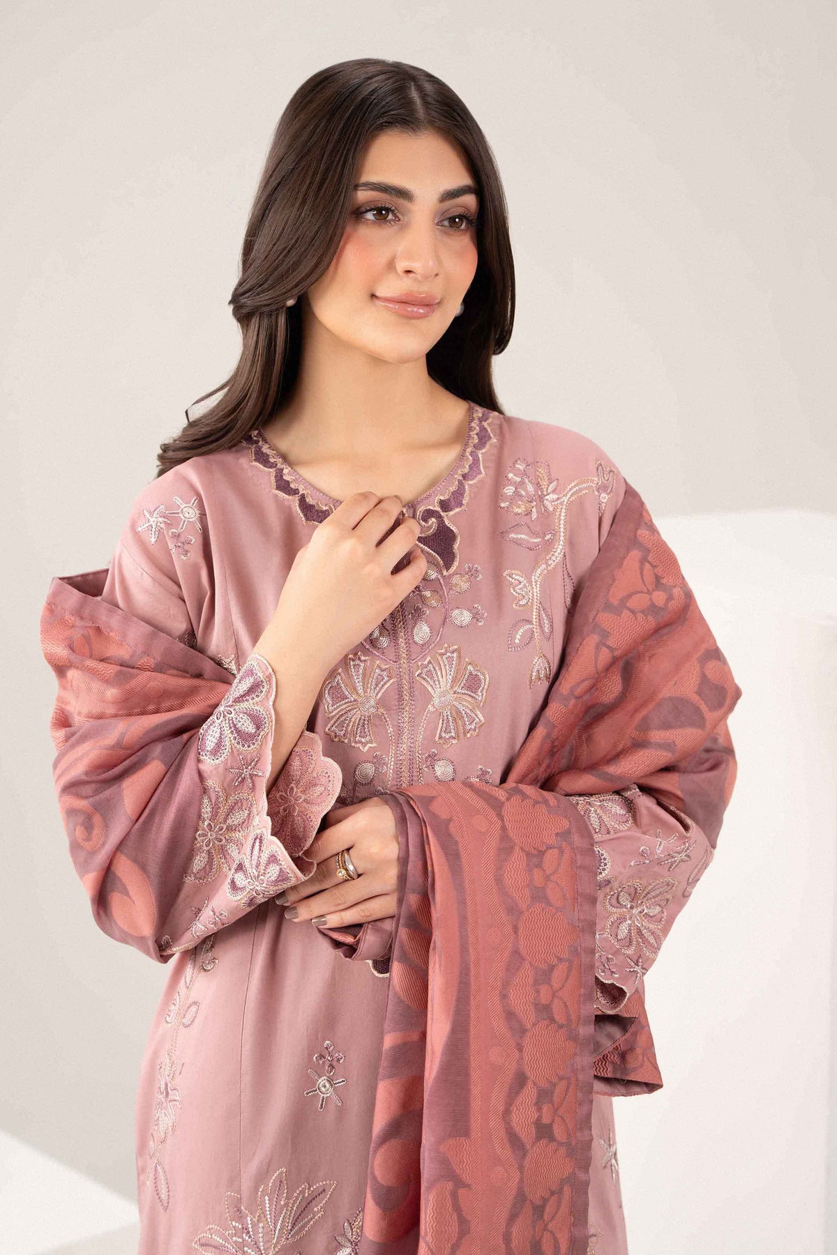 3 Piece - Embroidered Suit - PE26-548