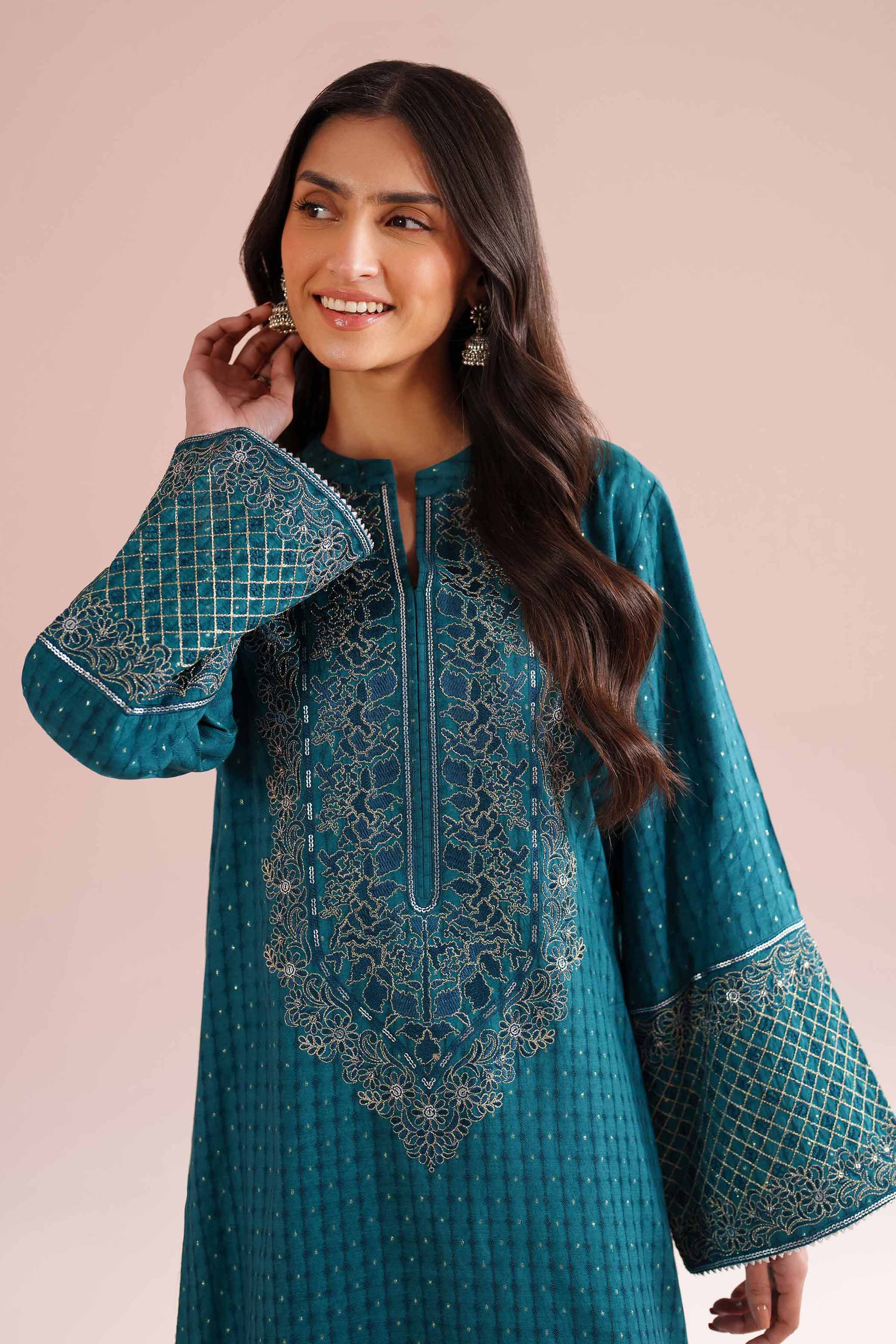 2 Piece - Embroidered Suit - PE26-56