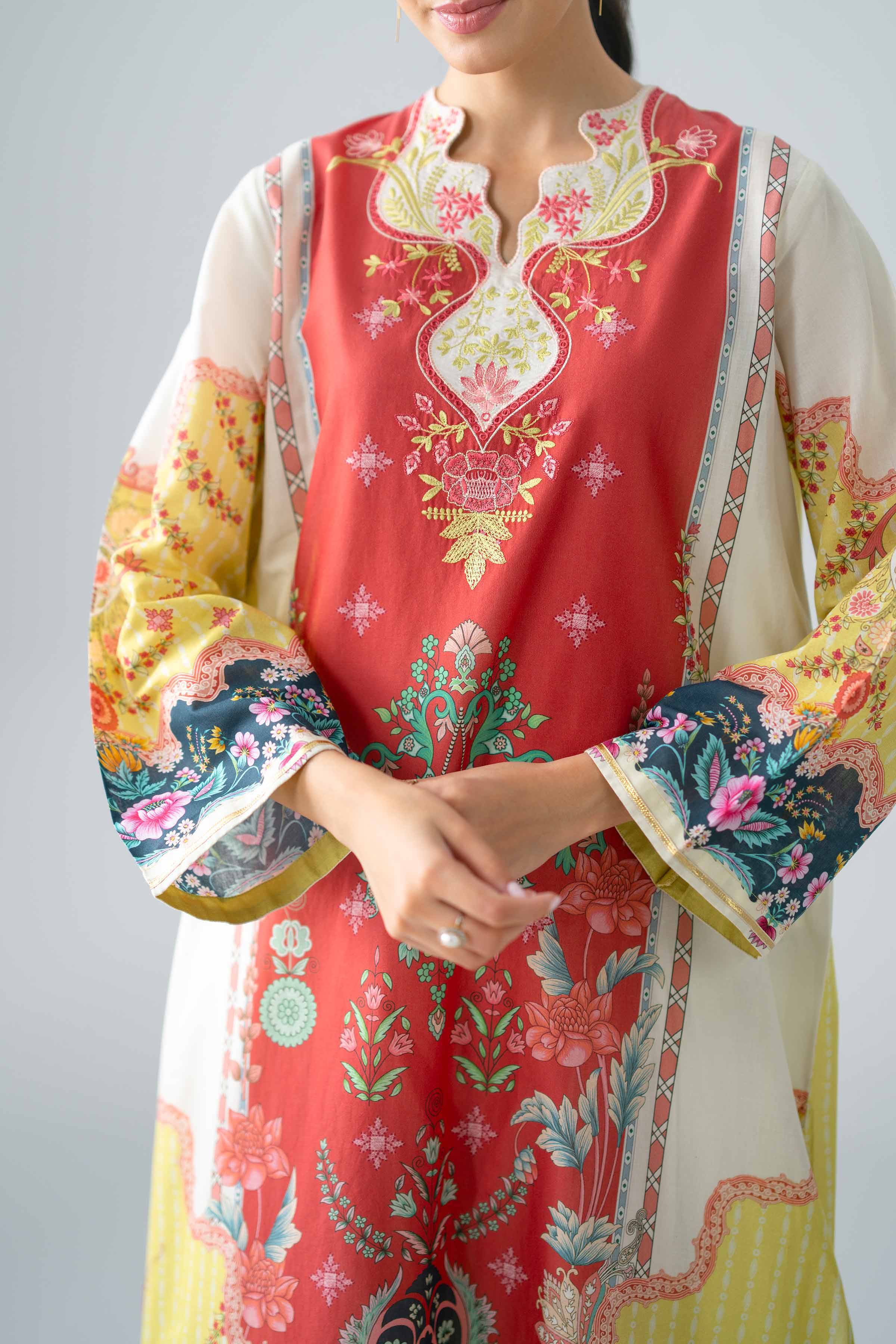 2 Piece - Printed Embroidered Suit - PE26-589