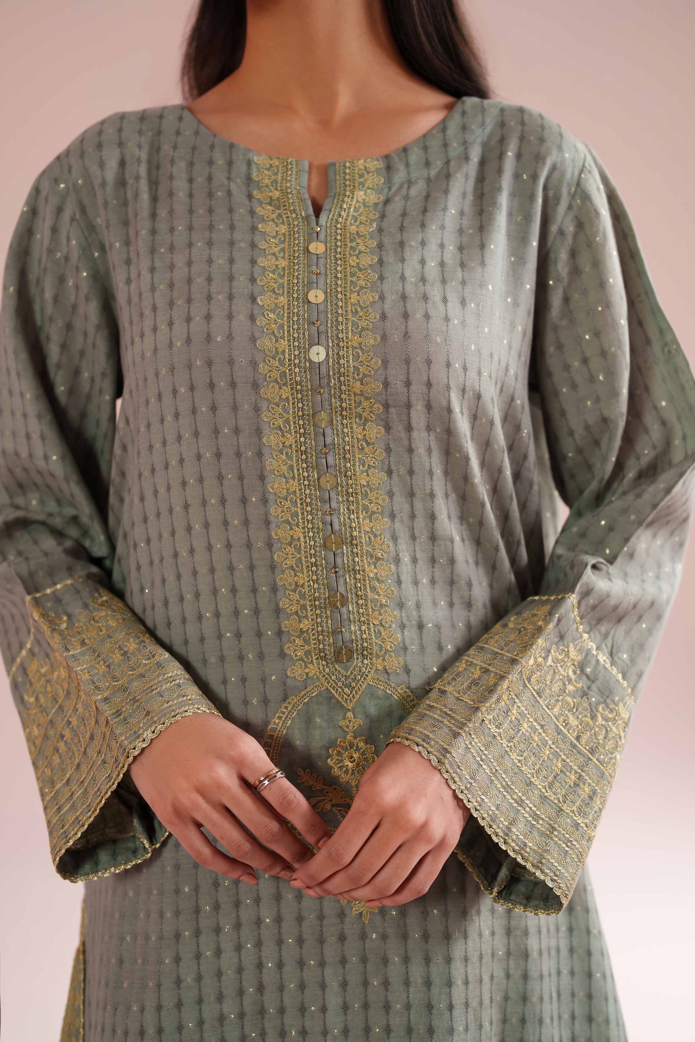 2 Piece - Embroidered Suit - PE26-59