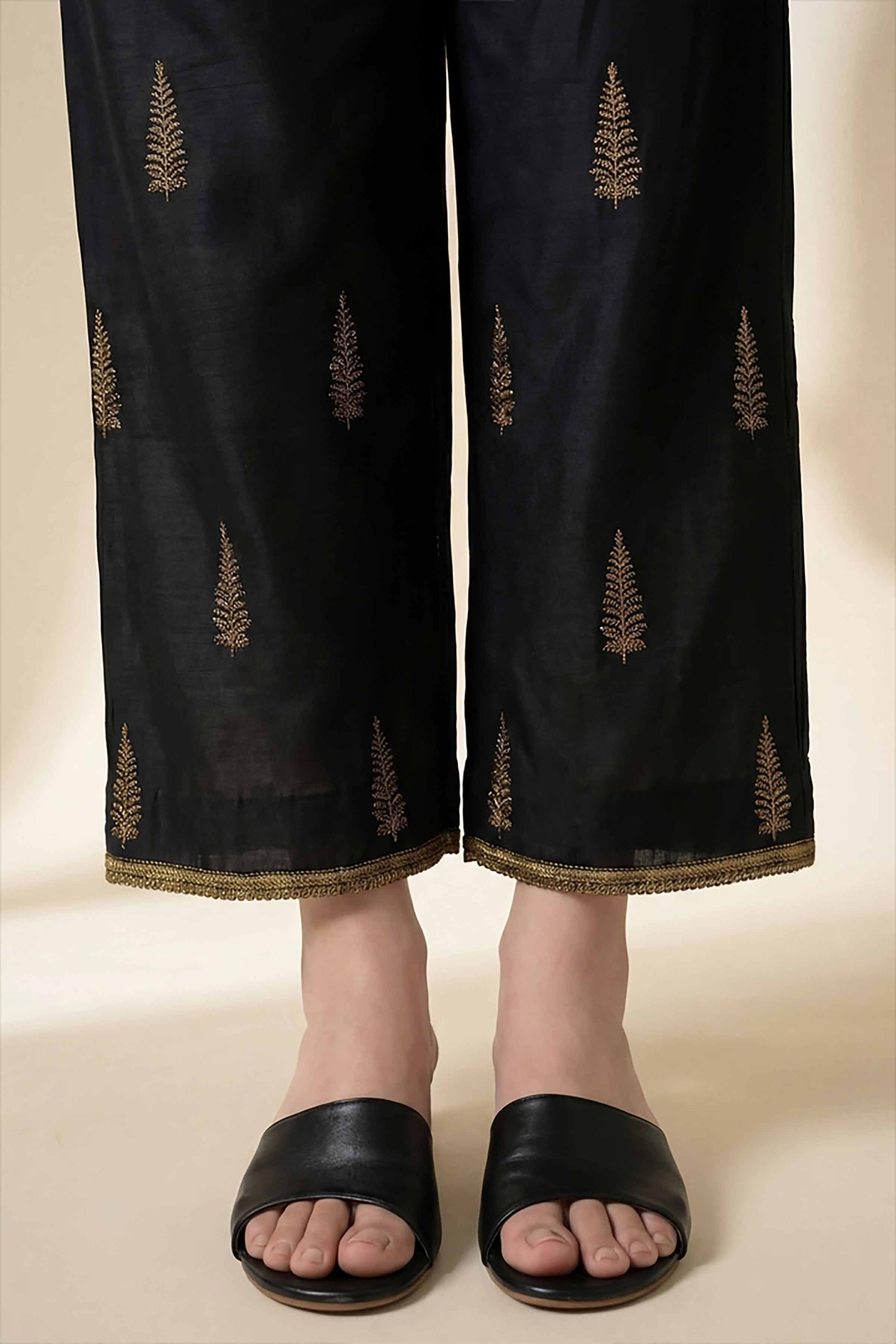 Embroidered Trousers - PE26-647 for Women - Pret Collection | Nishat | Shop Online