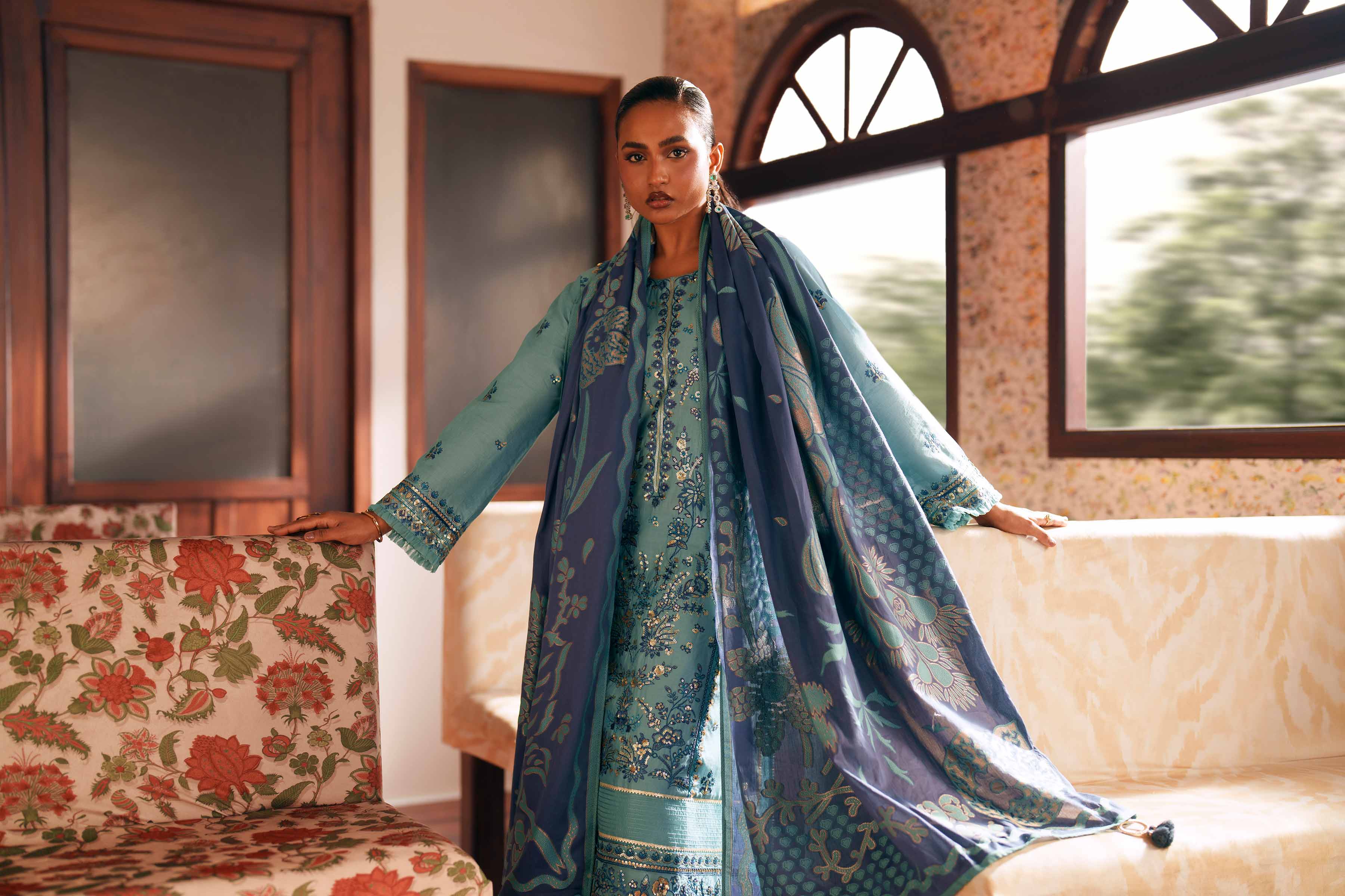 3 Piece - Embroidered Suit - PE26-77