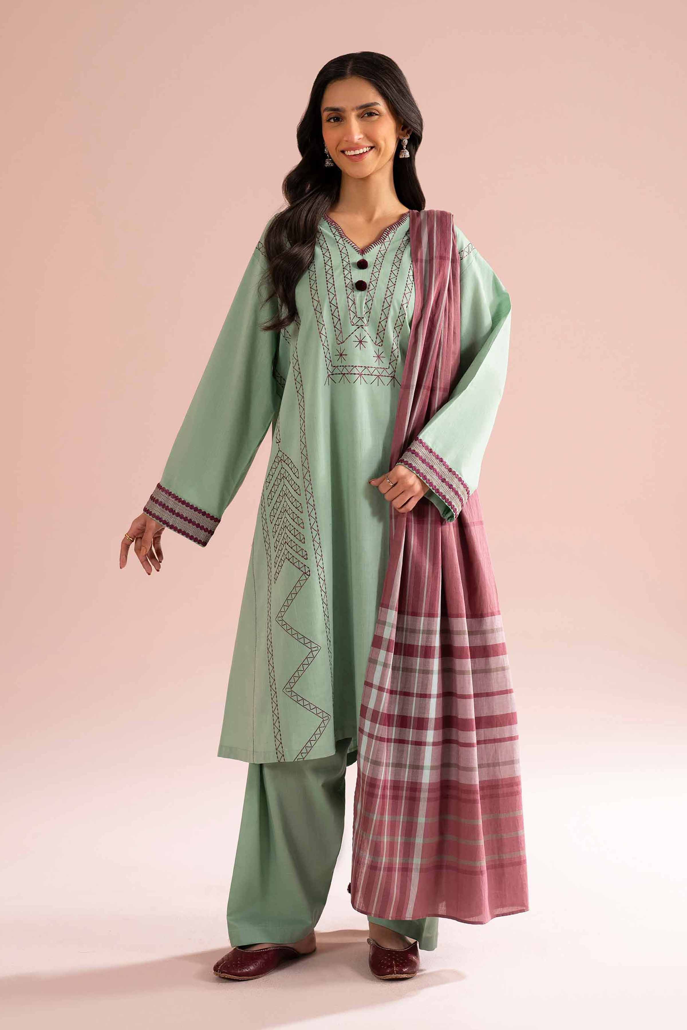 3 Piece - Embroidered Suit - PE26-79