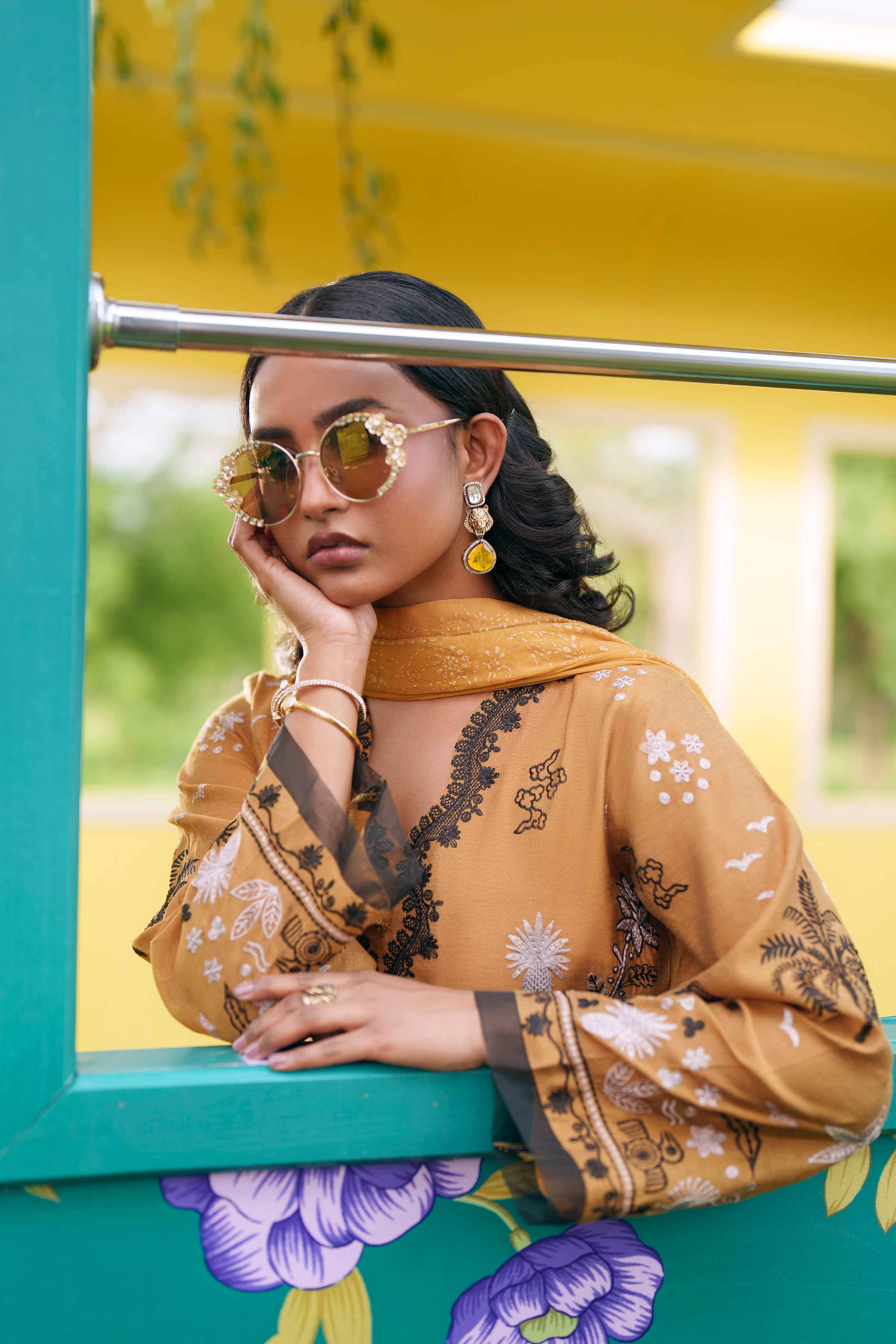 3 Piece - Embroidered Suit - PFE26-31