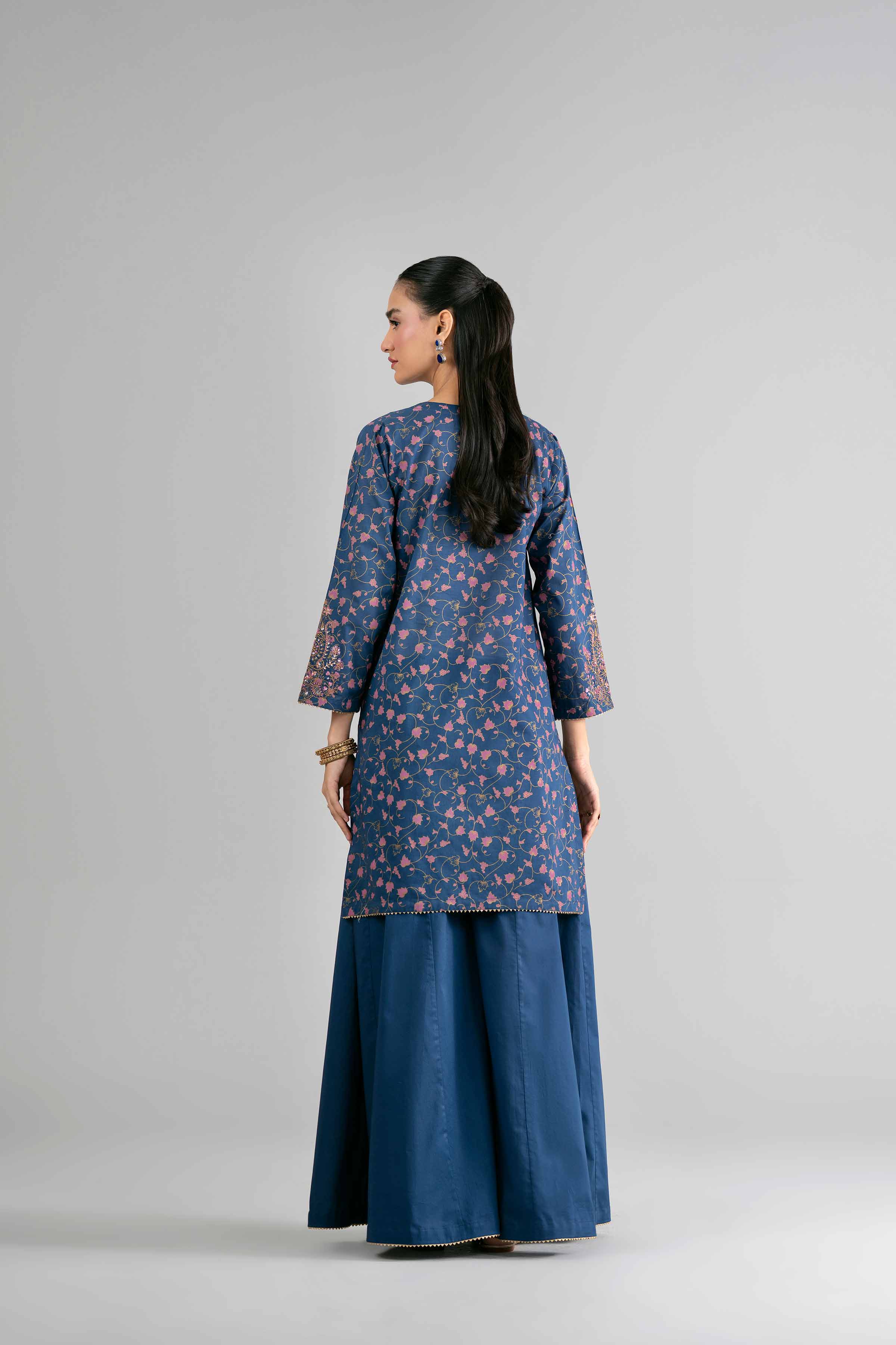 2 Piece - Printed Embroidered Suit - PMD26-04 M