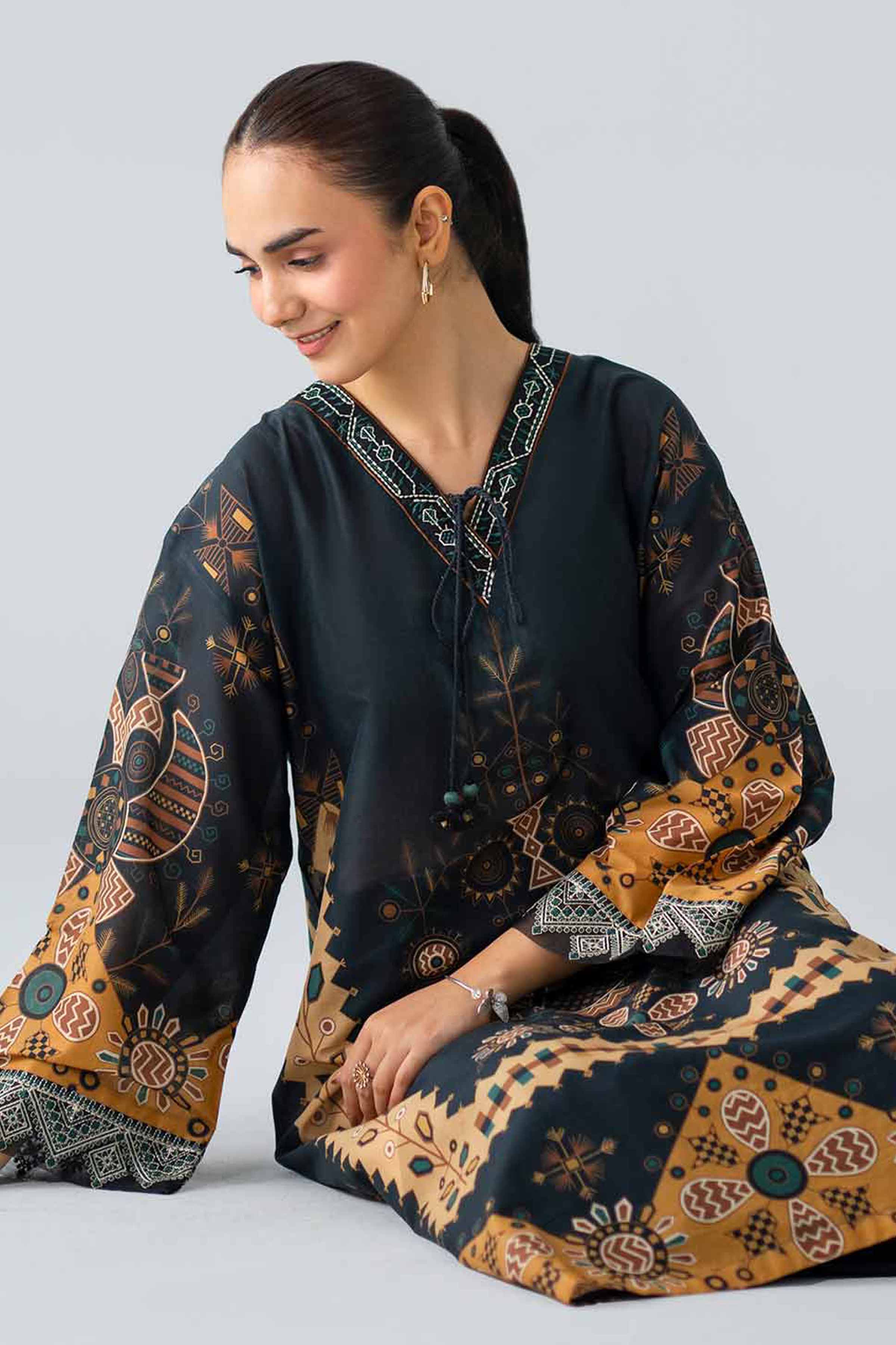 Printed Embroidered Shirt - PS26-09