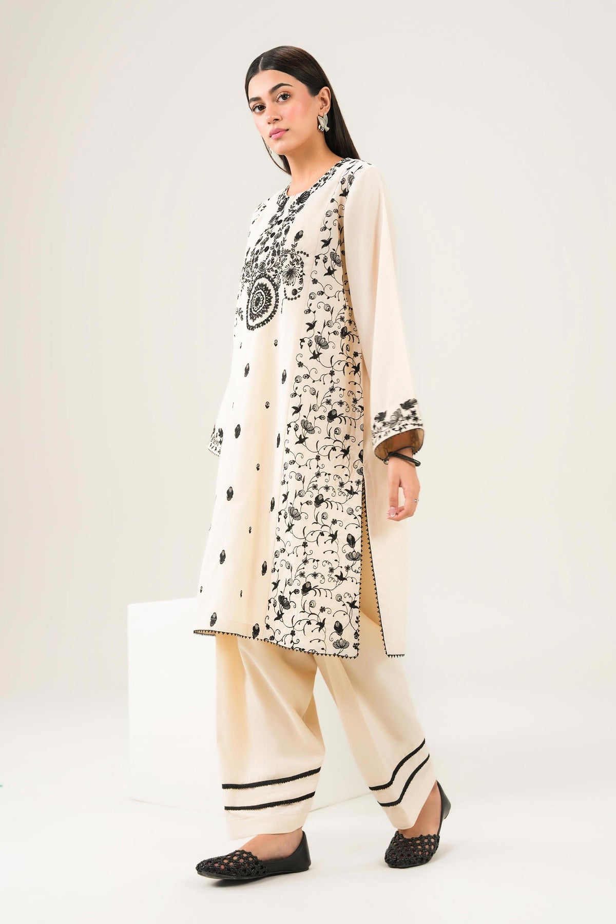 2 Piece - Embroidered Suit - PW25-377 for Women - Pret Collection | Nishat | Shop Online