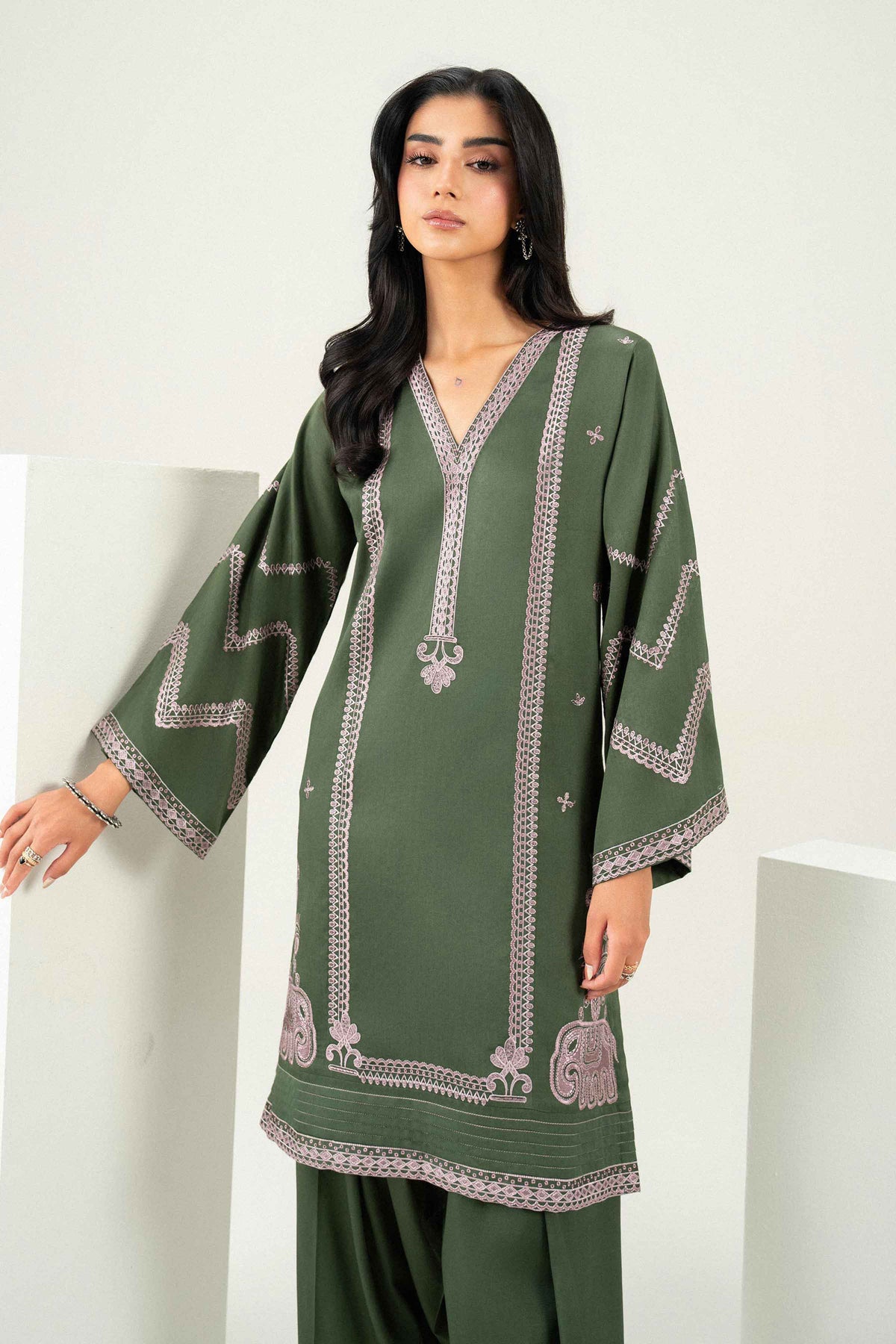 3 Piece - Embroidered Suit - PW25-499