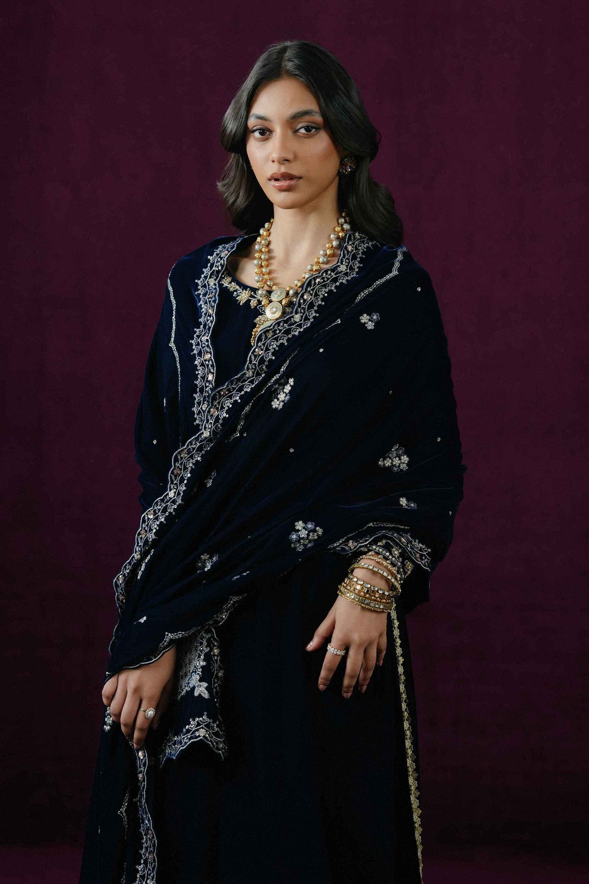 EMBROIDERED SHAWL - ST1PE-BOUT26WV1-20 for Women - Boutique Collection | Nishat | Shop Online