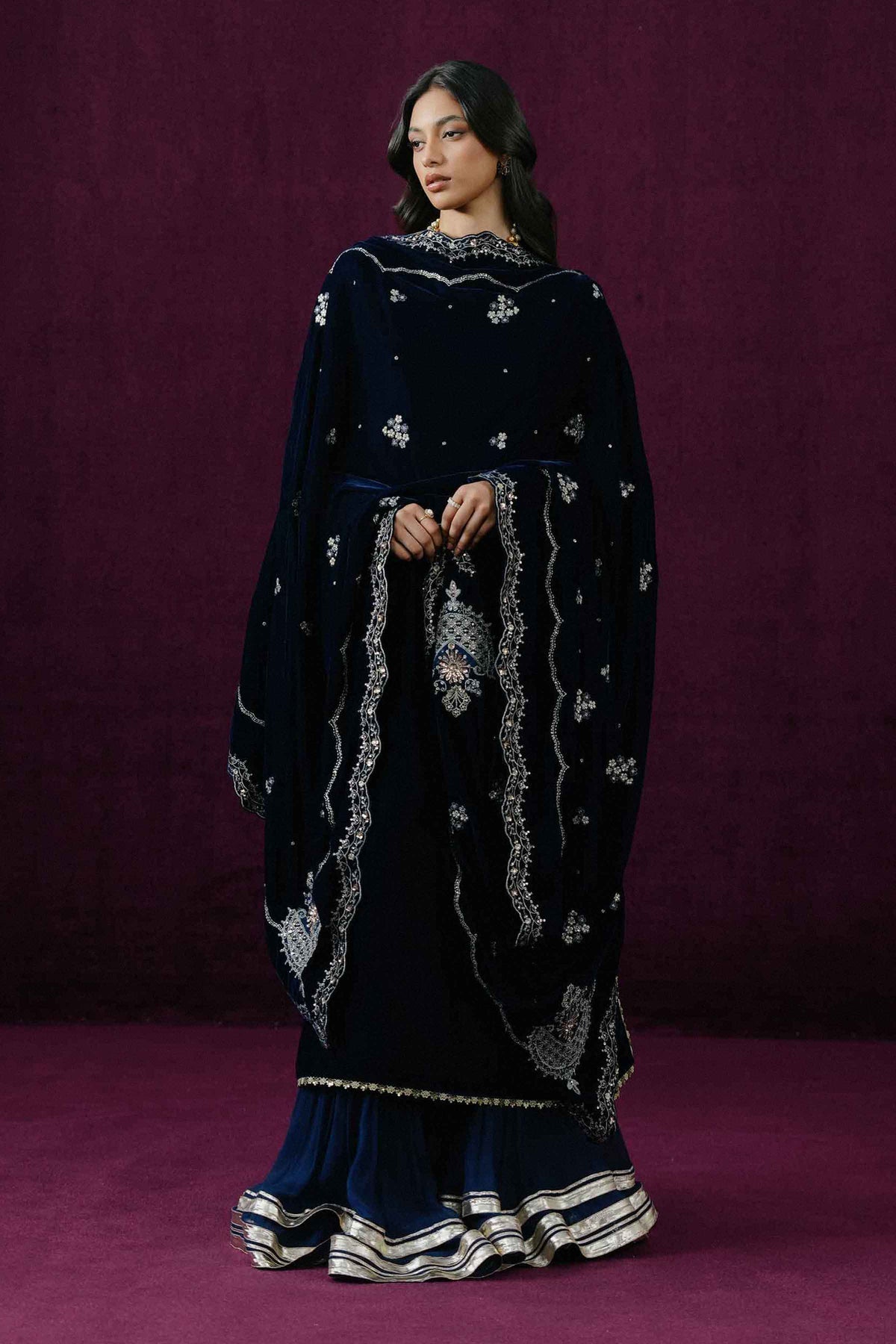 EMBROIDERED SHAWL - ST1PE-BOUT26WV1-20 for Women - Boutique Collection | Nishat | Shop Online