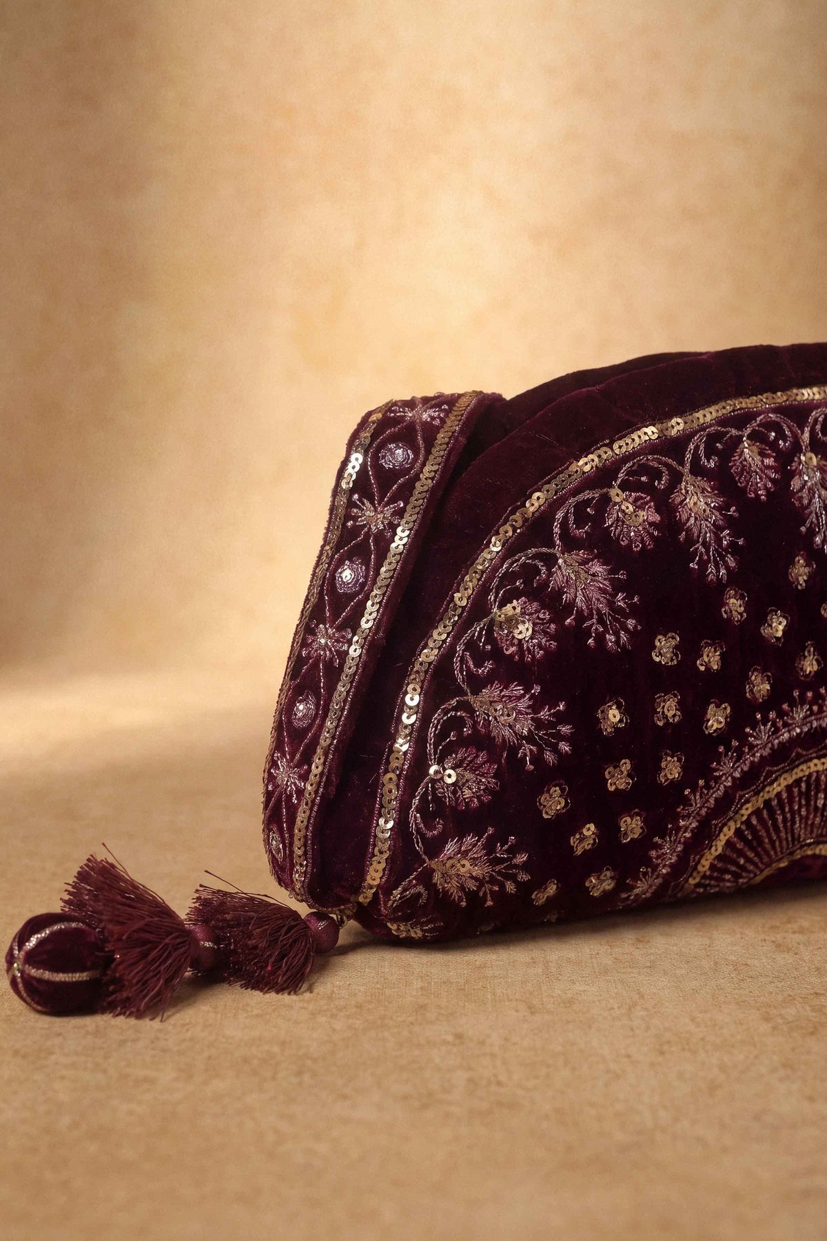 Embroidered Pouch - ST1PE-LUXE26WV2-10 for Women - Pret Collection | Nishat | Shop Online