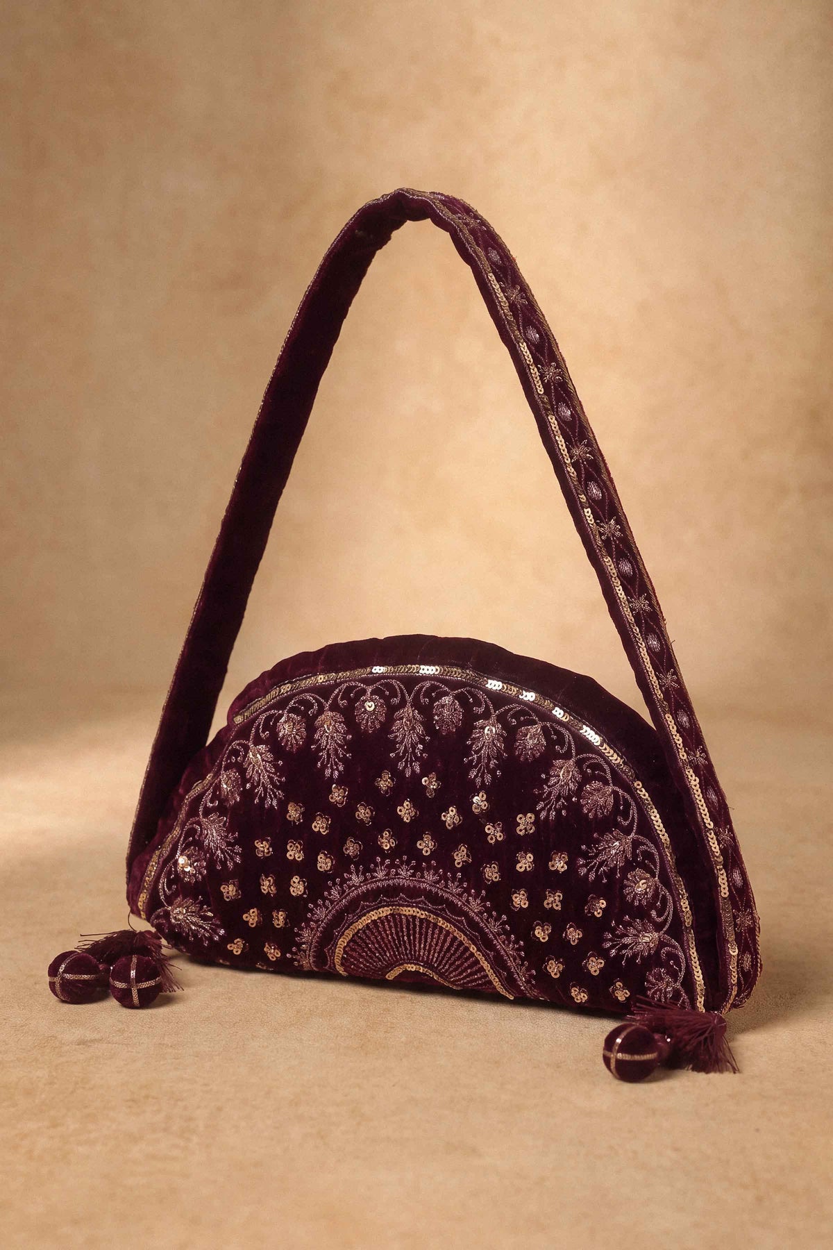 Embroidered Pouch - ST1PE-LUXE26WV2-10 for Women - Pret Collection | Nishat | Shop Online