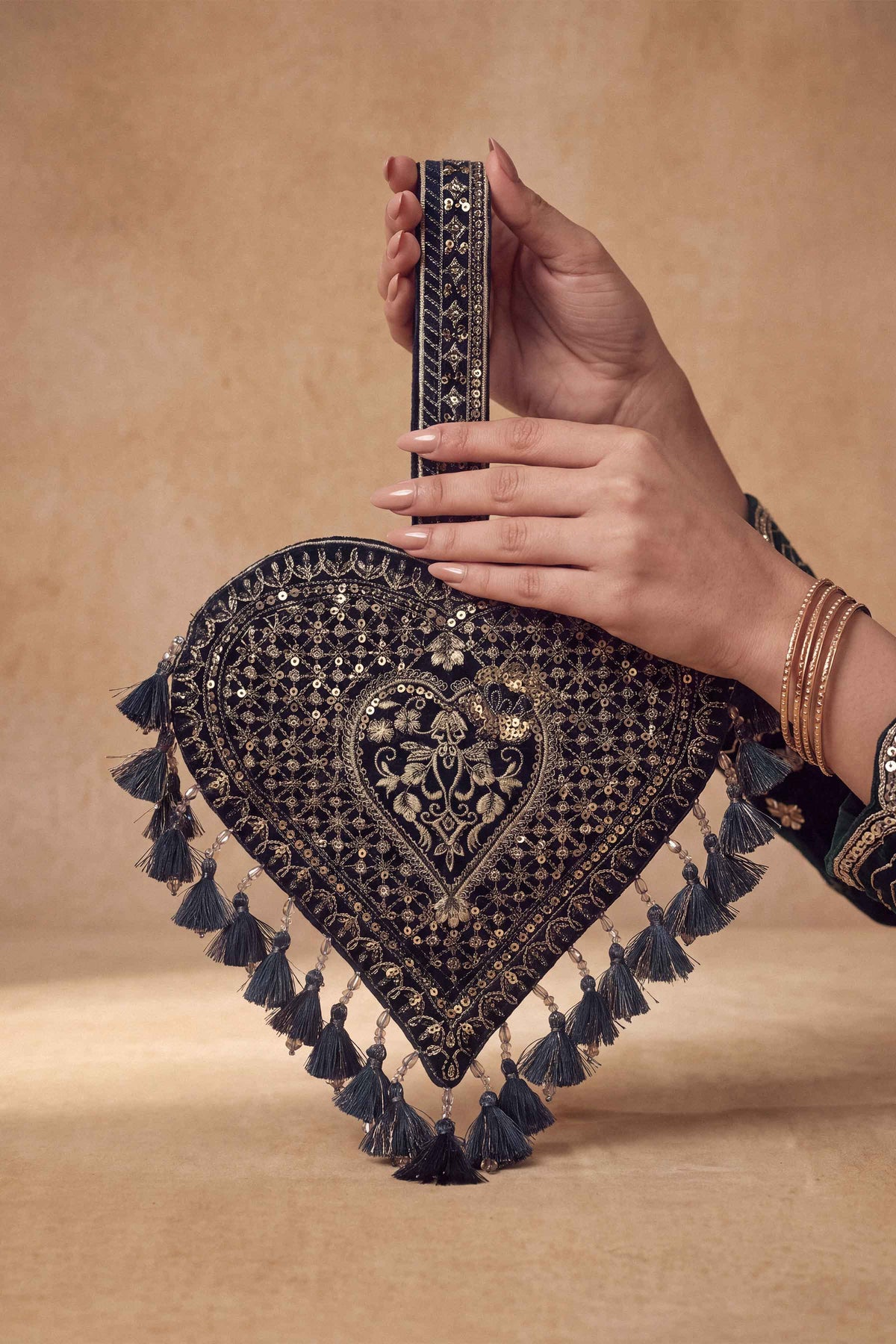 Embroidered Pouch - ST1PE-LUXE26WV2-11 for Women - Pret Collection | Nishat | Shop Online