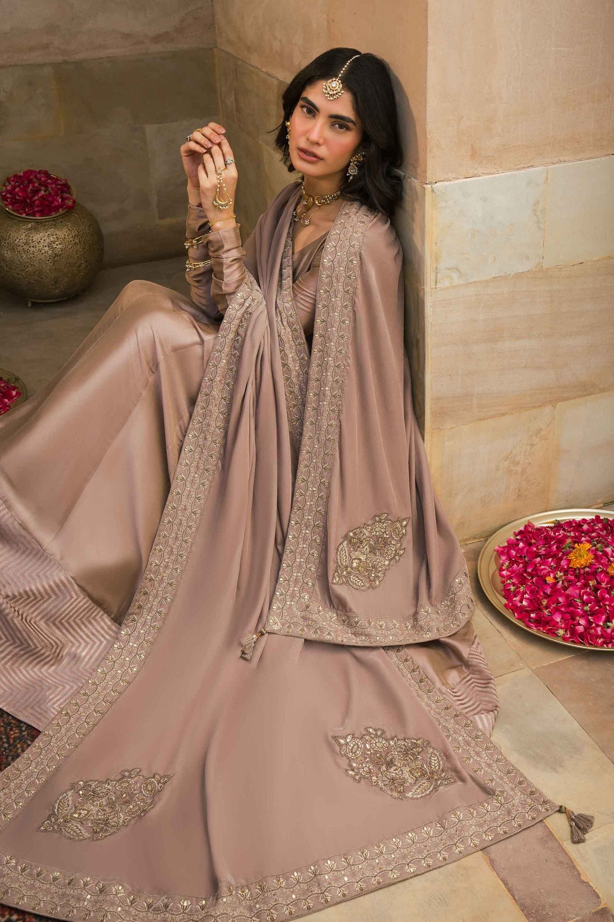 Embroidered Shawl - ST1SE-LUXE26WV1-4 for Women - Pret Collection | Nishat | Shop Online