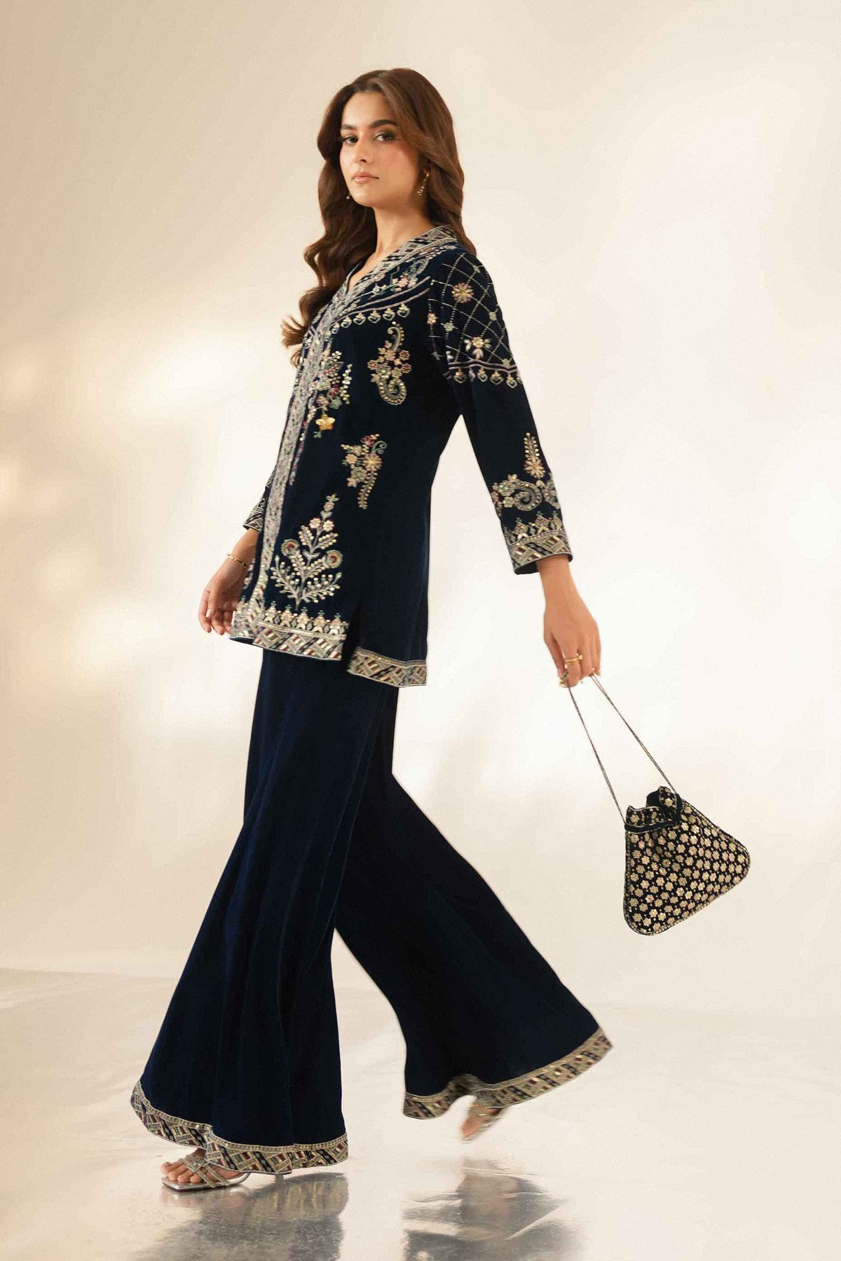 2 Piece - Embroidered Suit - ST2JTE-LUXE26WV1-1 for Women - Pret Collection | Nishat | Shop Online