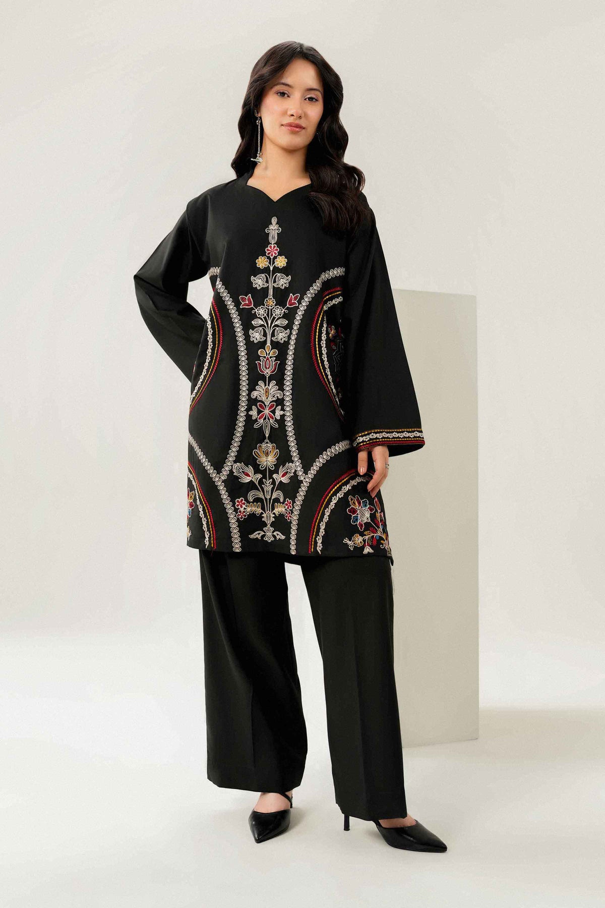 2 Piece - Embroidered Suit - ST2STE-PRET26WV1-15
