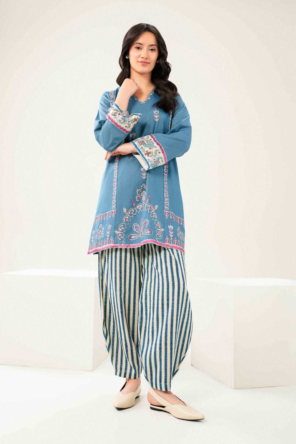2 Piece - Printed Embroidered Suit - ST2STE-PRET26WV2-22