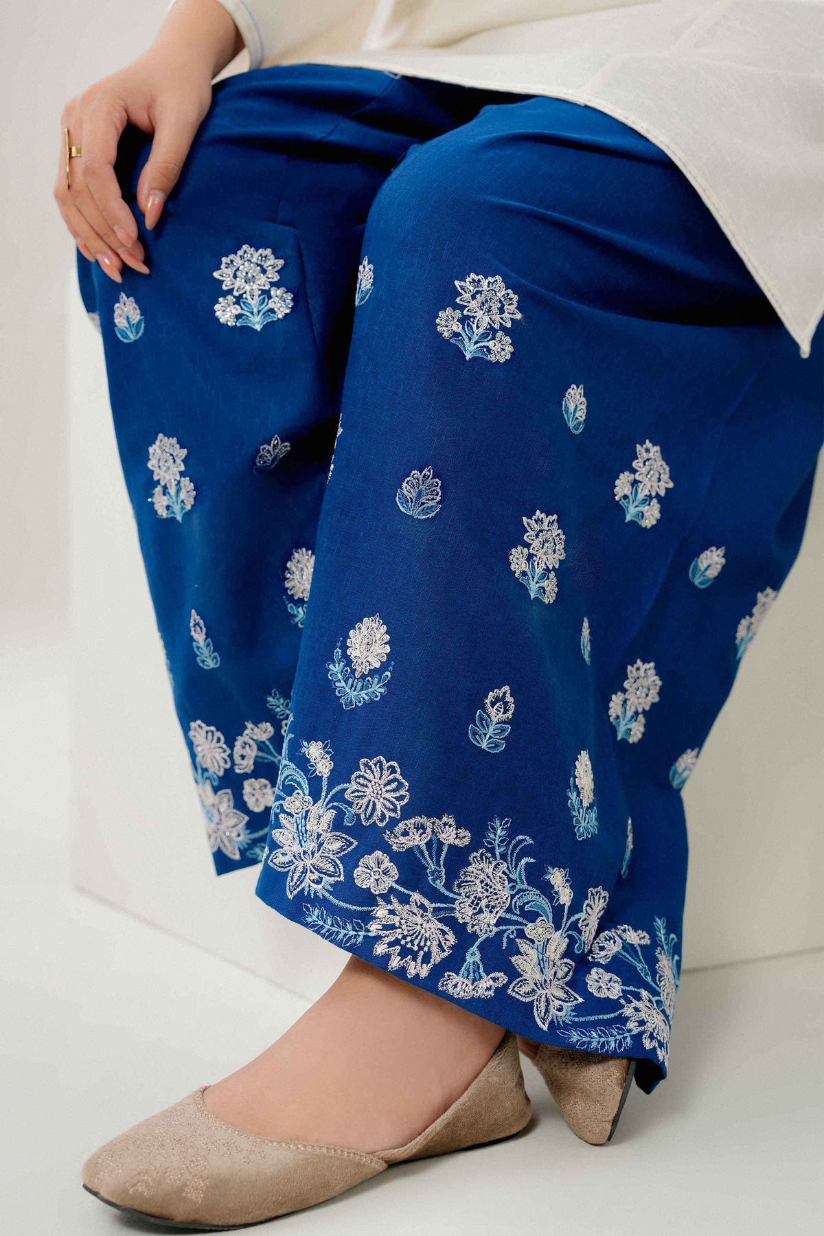 2 PIECE - EMBROIDERED SUIT - ST2STE-PRET26WV3-1