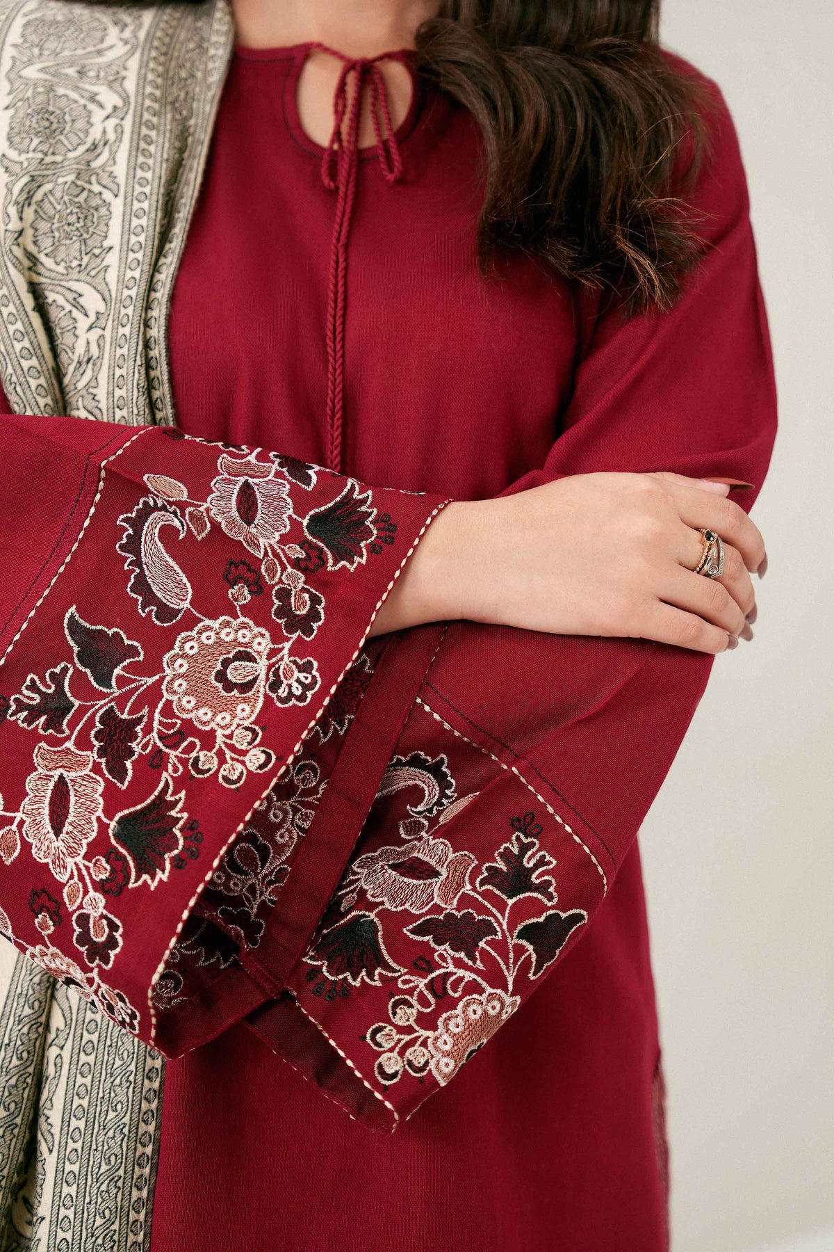 3 PIECE - EMBROIDERED SUIT - ST3PE-PRET26WV2-12 for Women - Pret Collection | Nishat | Shop Online