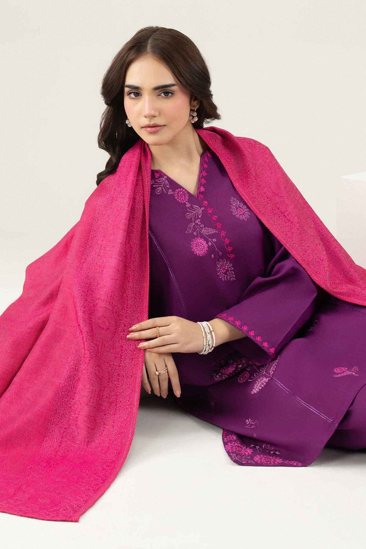 3 PIECE - EMBROIDERED SUIT - ST3PE-PRET26WV2-14 for Women - Pret Collection | Nishat | Shop Online