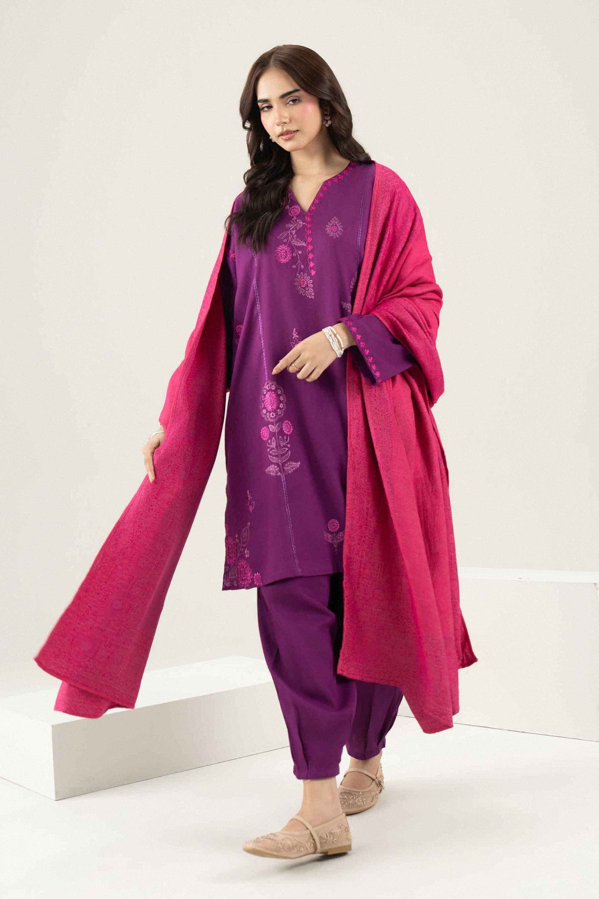 3 PIECE - EMBROIDERED SUIT - ST3PE-PRET26WV2-14 for Women - Pret Collection | Nishat | Shop Online