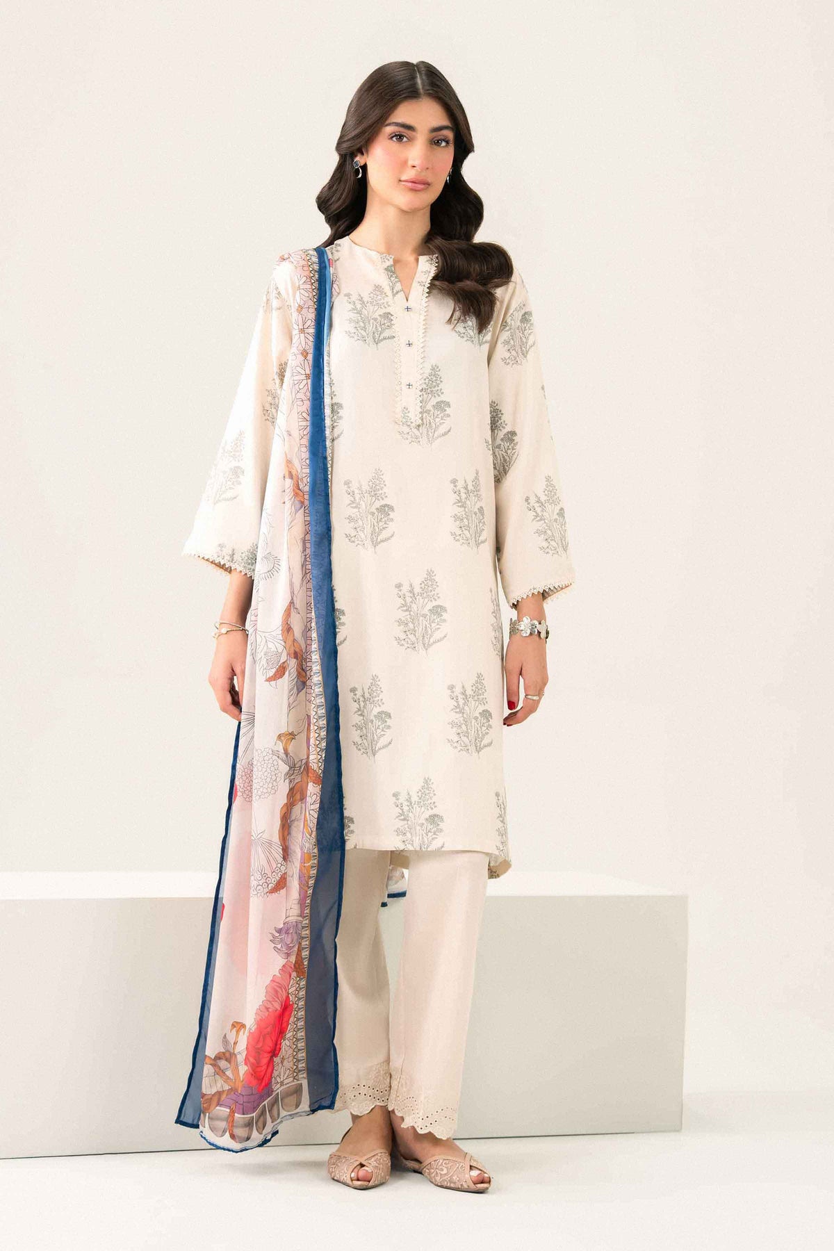 3 PIECE - PRINTED EMBROIDERED SUIT - ST3PE-PRET26WV2-27