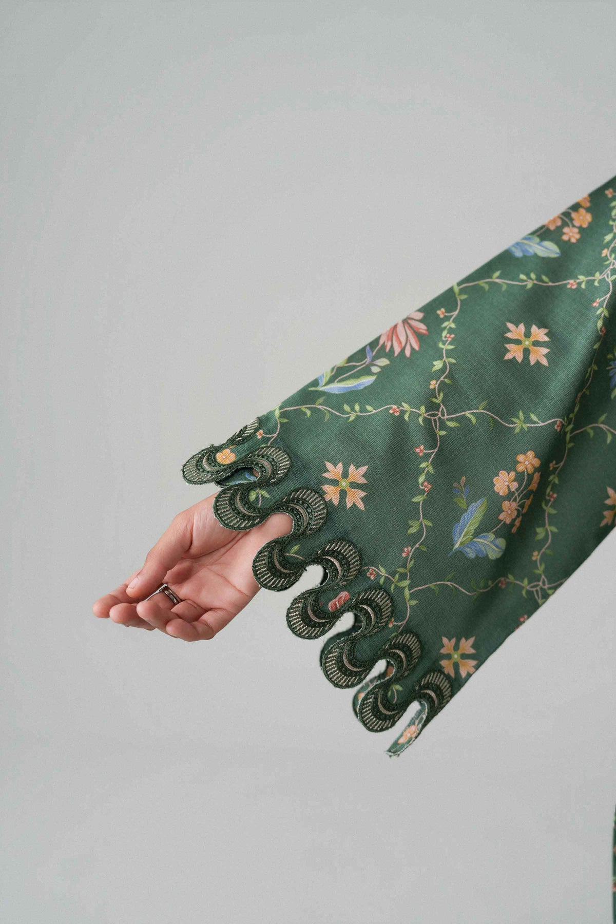 2 Piece - Printed Embroidered Suit - U2STE-NISHA26WV1-44