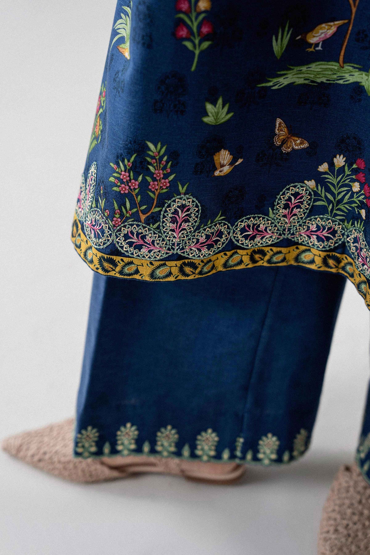 2 Piece - Printed Embroidered Suit - U2STE-NISHA26WV1-59