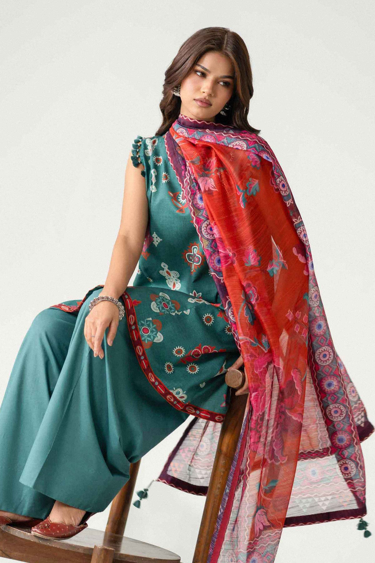 3 Piece - Digital Printed Suit - U3P-NISHA26WV1-43 for Women - Unstitched Collection | Nishat | Shop Online