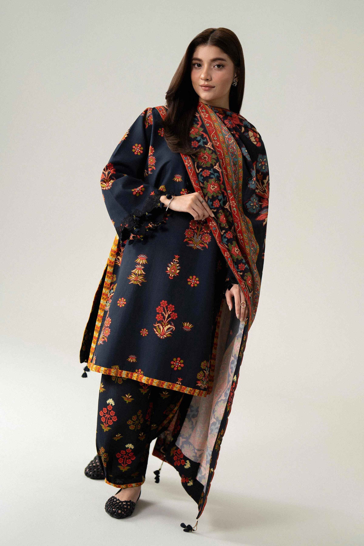 3 Piece - Digital Printed Embroidered Suit - U3PE-NISHA26WV1-125