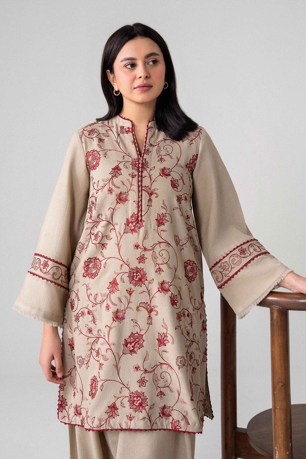 2 Piece - Embroidered Suit - U3PE-NISHA26WV1-148