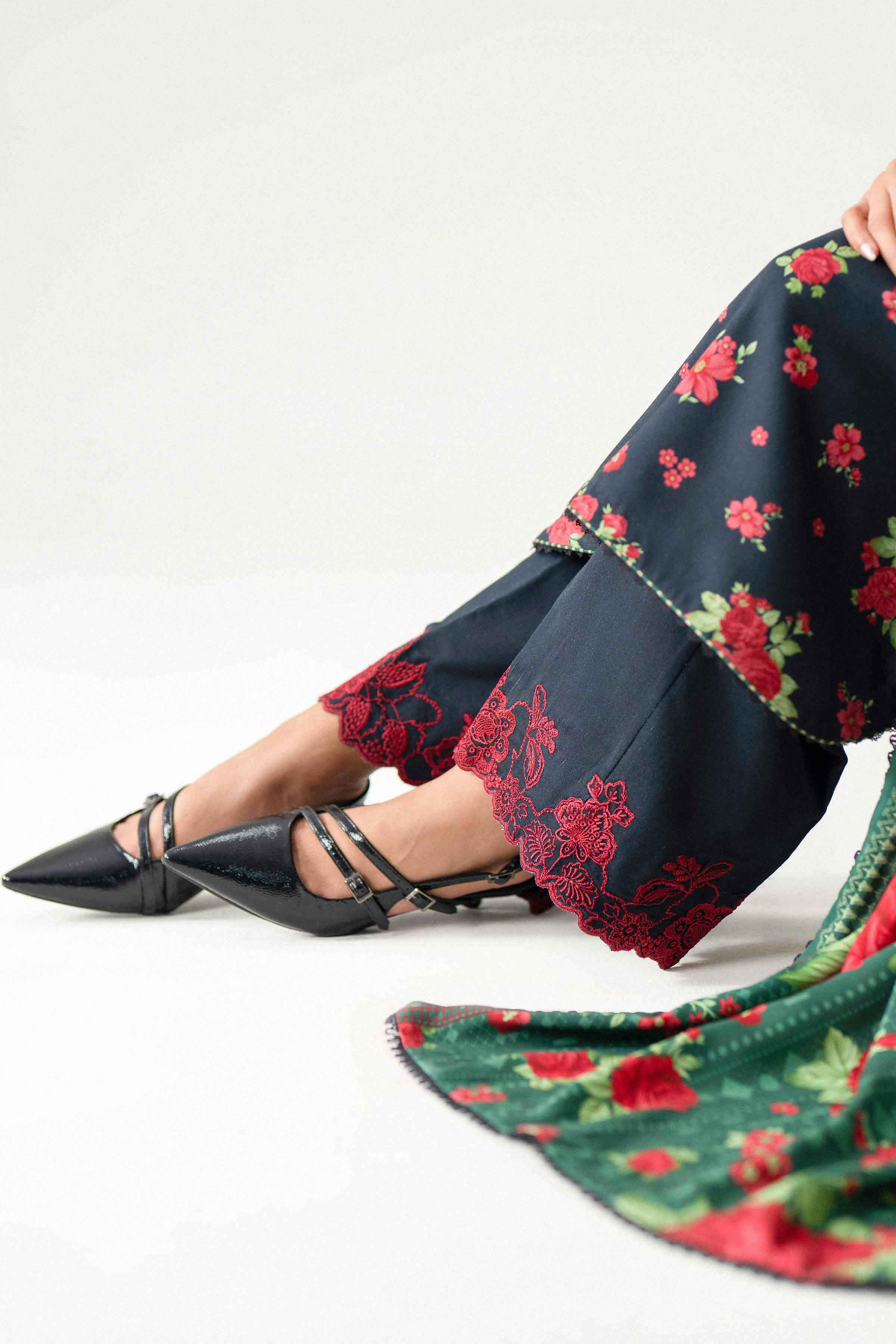 3 Piece - Printed Embroidered Suit - U3PE-NISHA26WV1-15 for Women - Unstitched Collection | Nishat | Shop Online