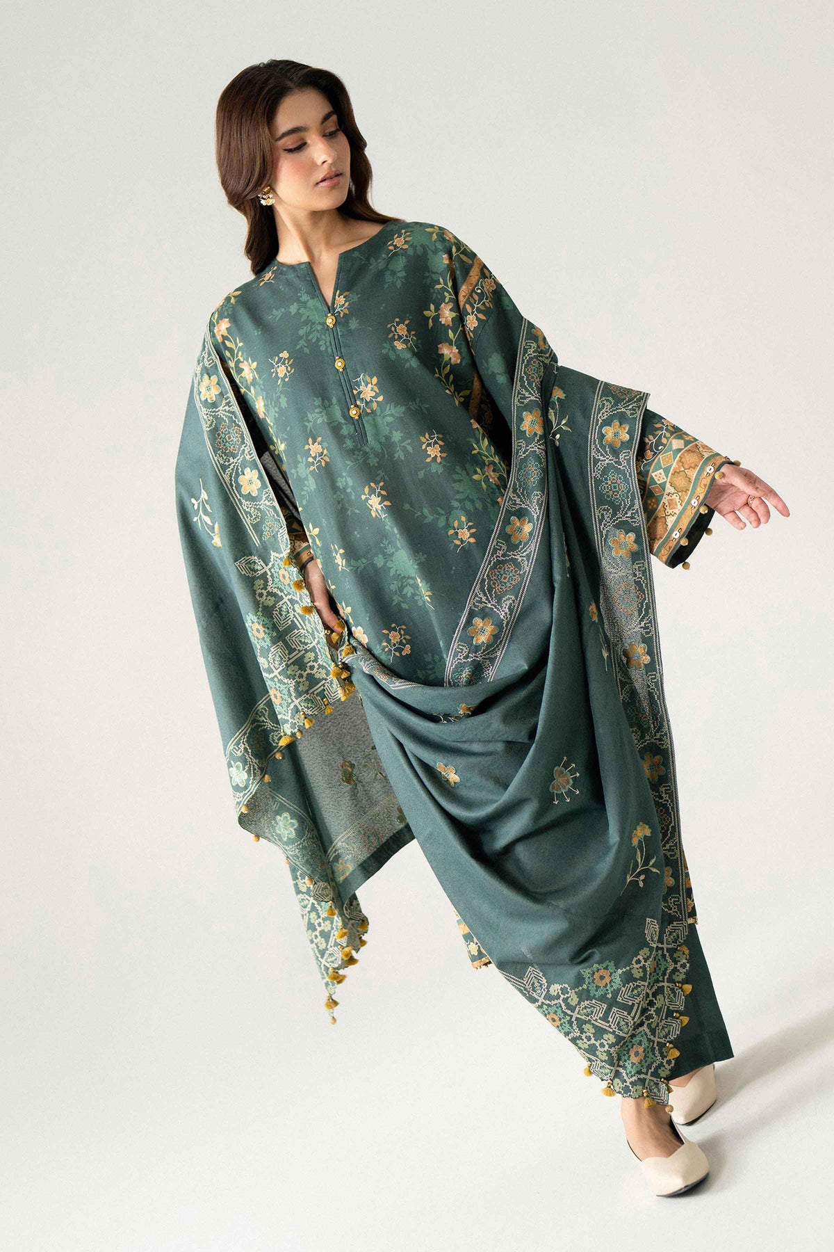 3 Piece - Digital Printed Embroidered Suit - U3PE-NISHA26WV1-155