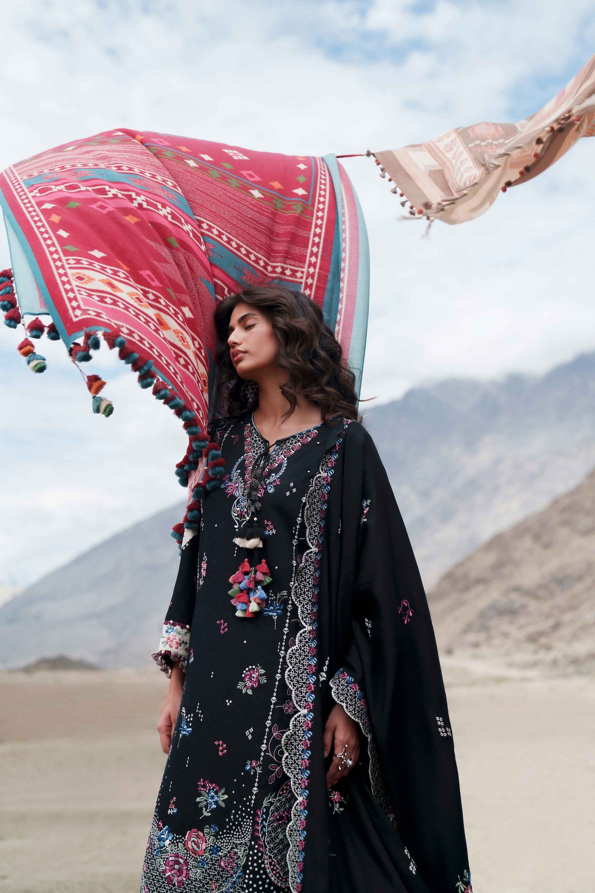 3 Piece - Printed Embroidered Suit - U3PE-NISHA26WV1-177