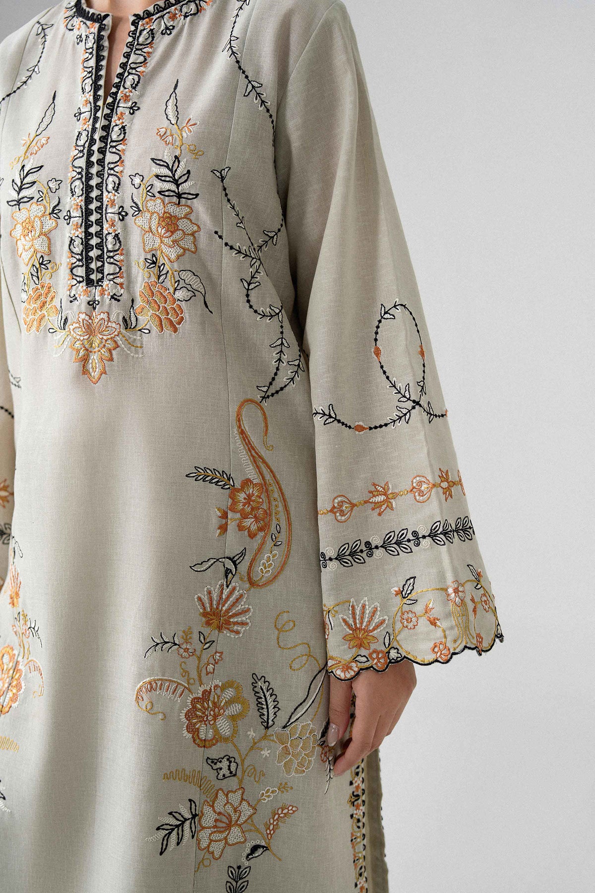 3 Piece - Printed Embroidered Suit - U3PE-NISHA26WV1-218