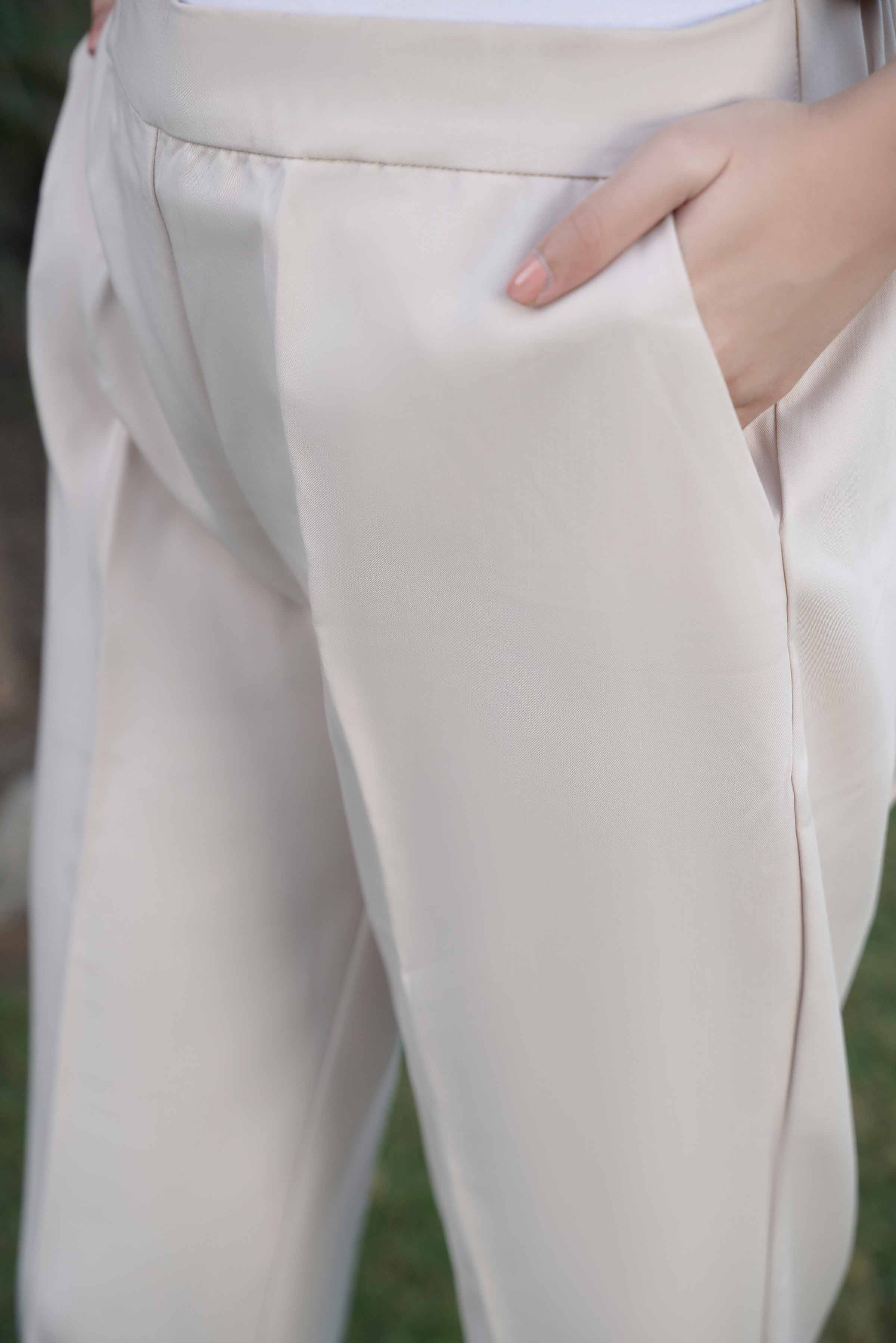 Dyed Pants-Off White