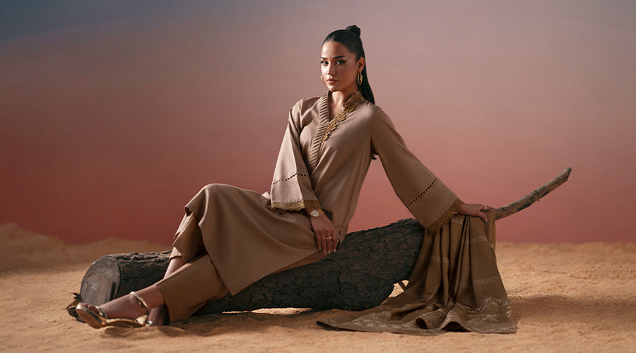 Pakistani Dresses & Shalwar Kameez for Women in the UK