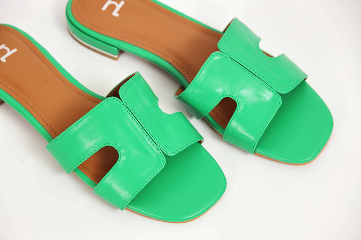 Women Green Chappal