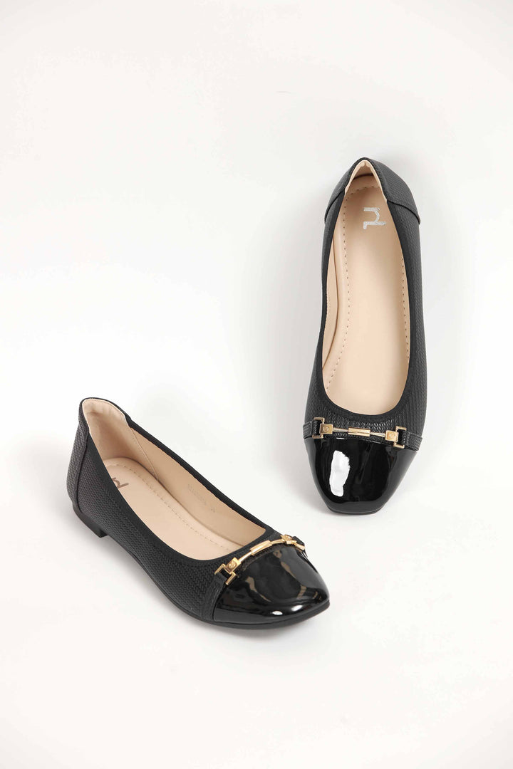 Women Black Pumps