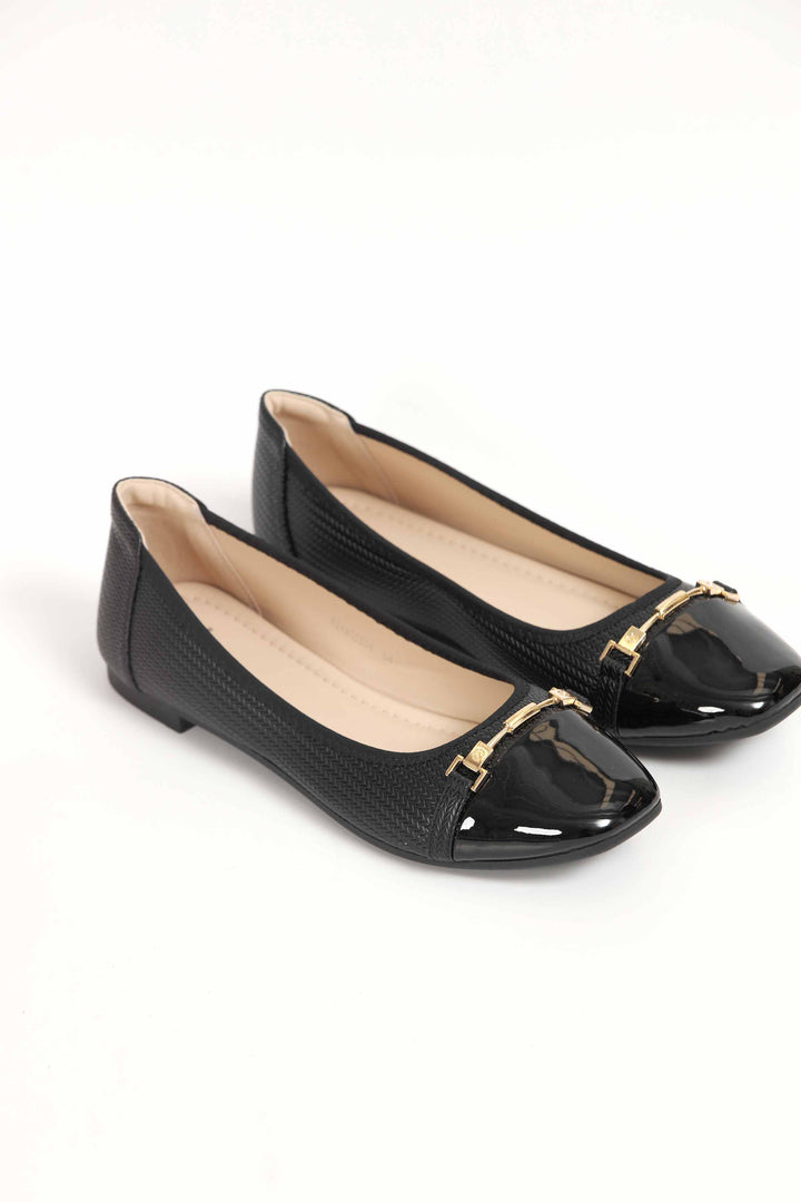 Women Black Pumps