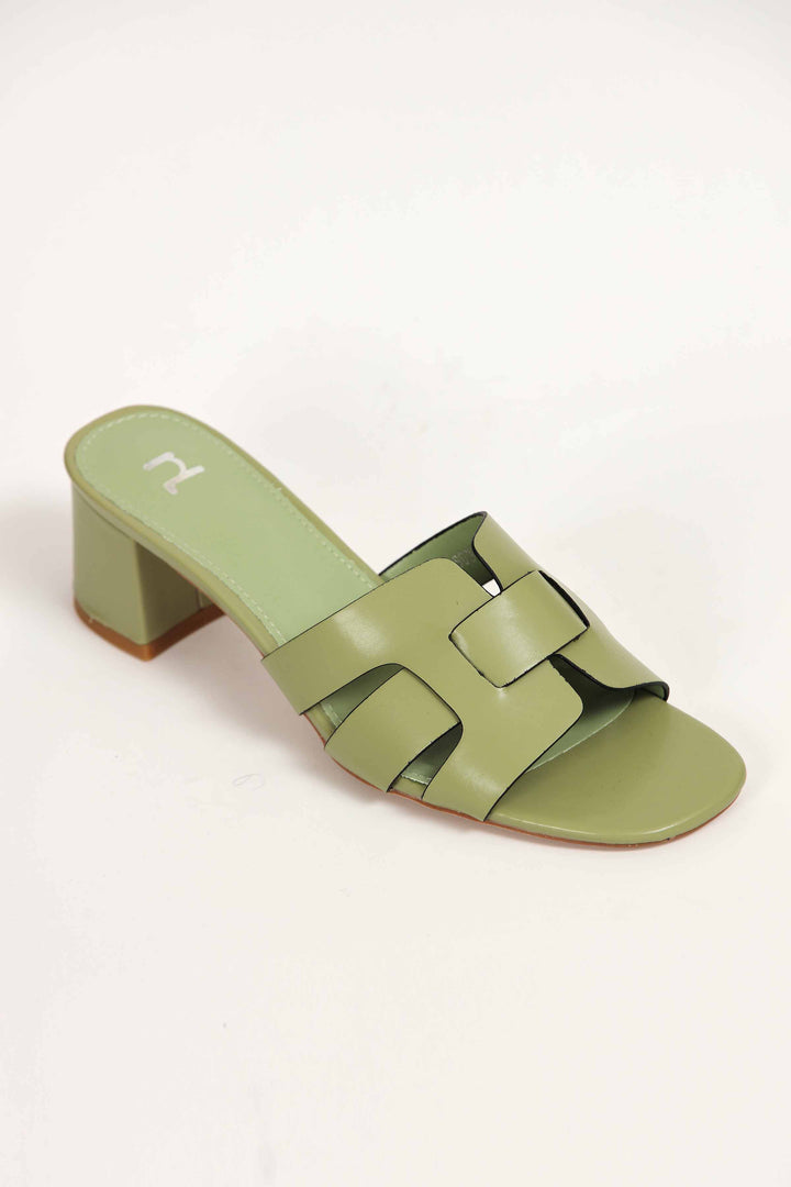 Women Green Chappal