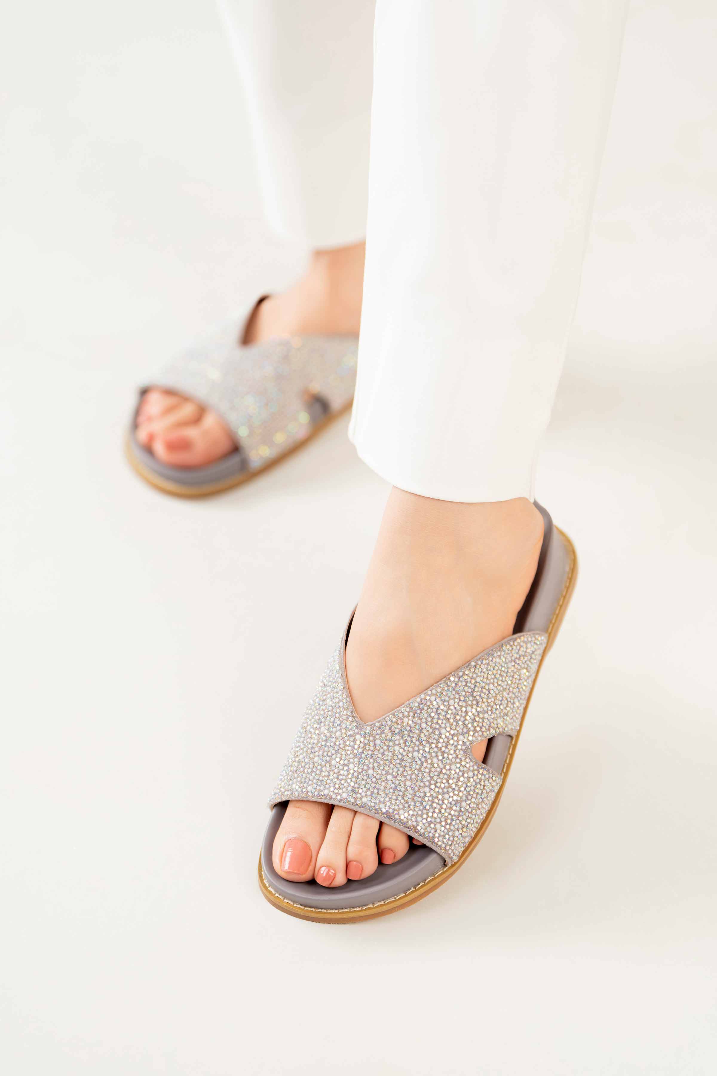 Silver Chappal-440562920 for Women - Fashion Collection | Nishat | Shop Online