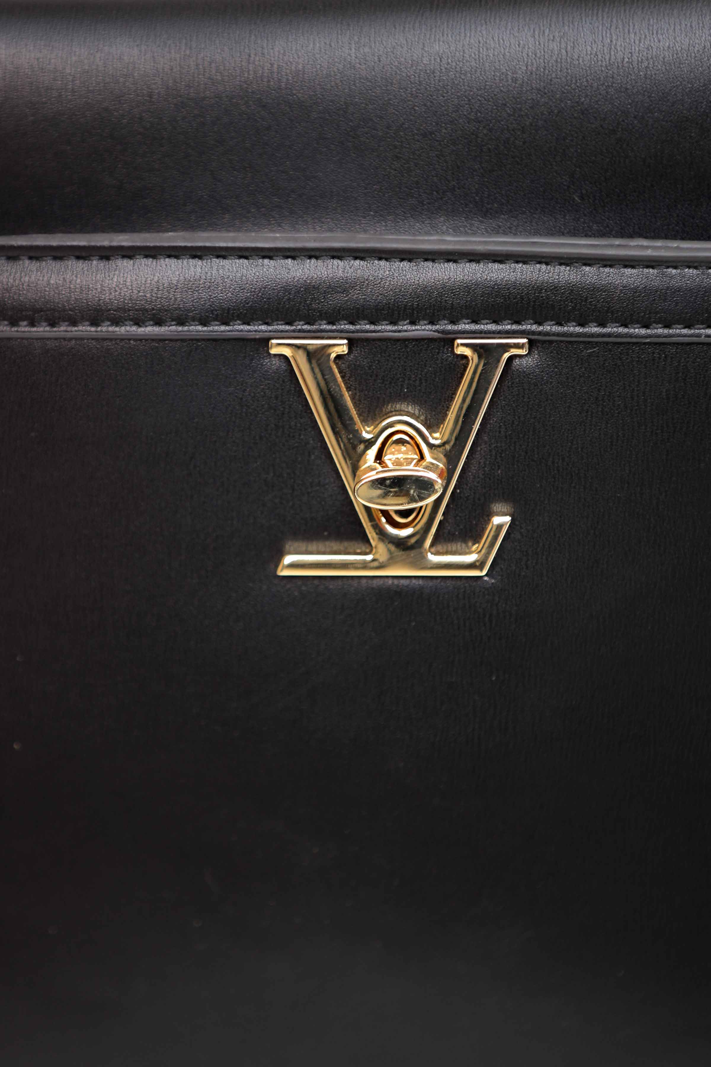 Black Shoulder Bag-440802103 for Women - Fashion Collection | Nishat | Shop Online