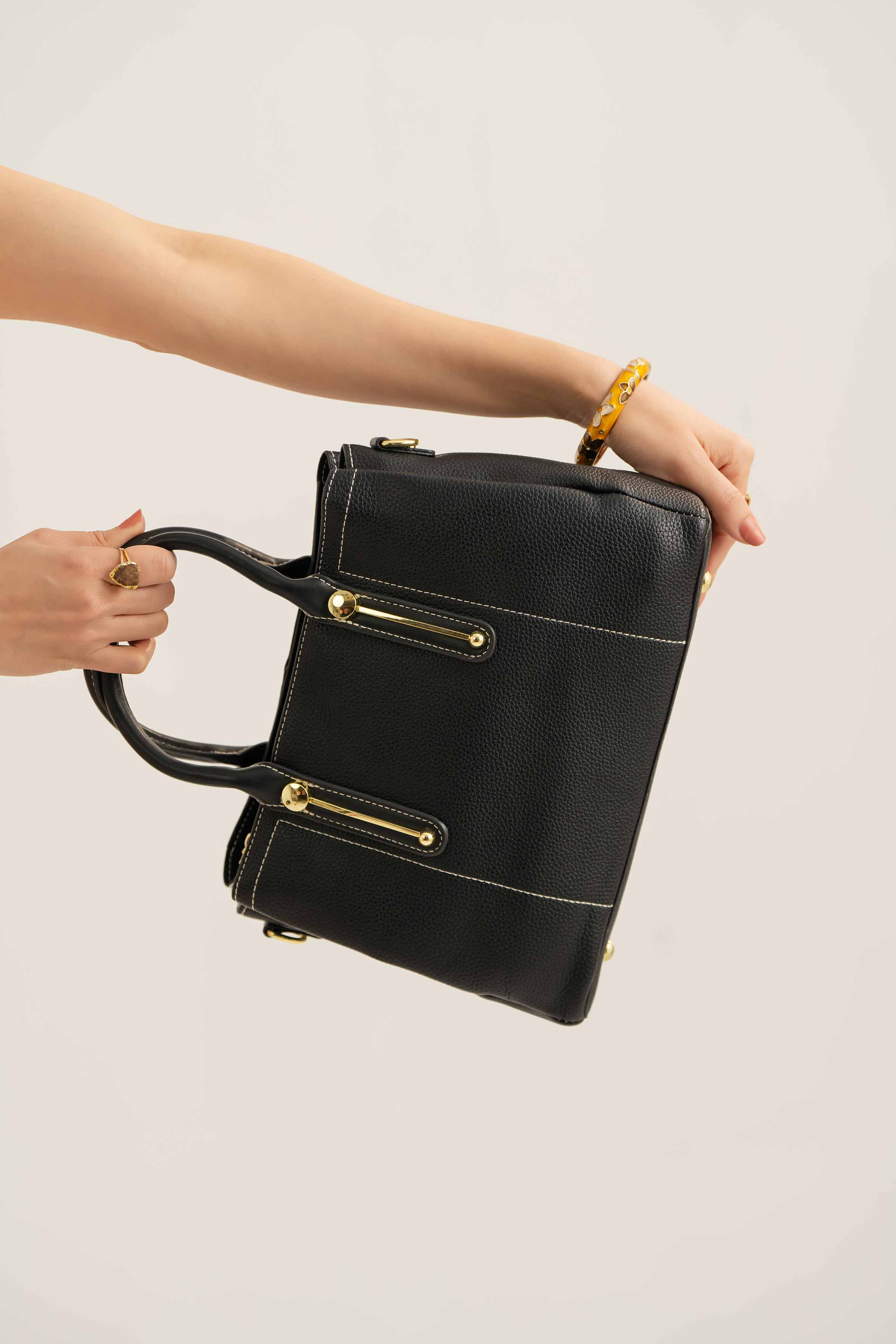 Black Shoulder Bag-440932103 for Women - Fashion Collection | Nishat | Shop Online