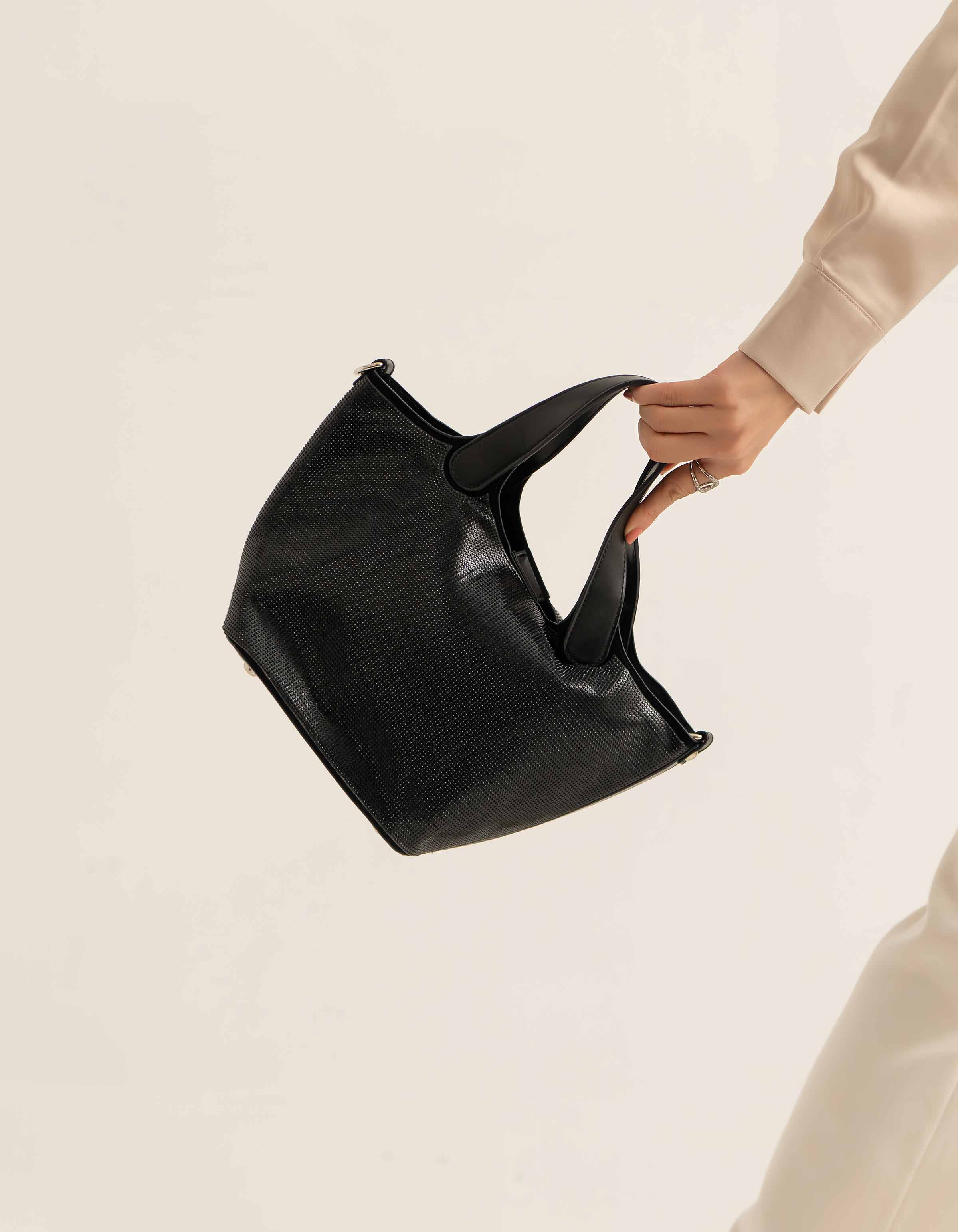 Black Clutch-441132103 for Women - Fashion Collection | Nishat | Shop Online