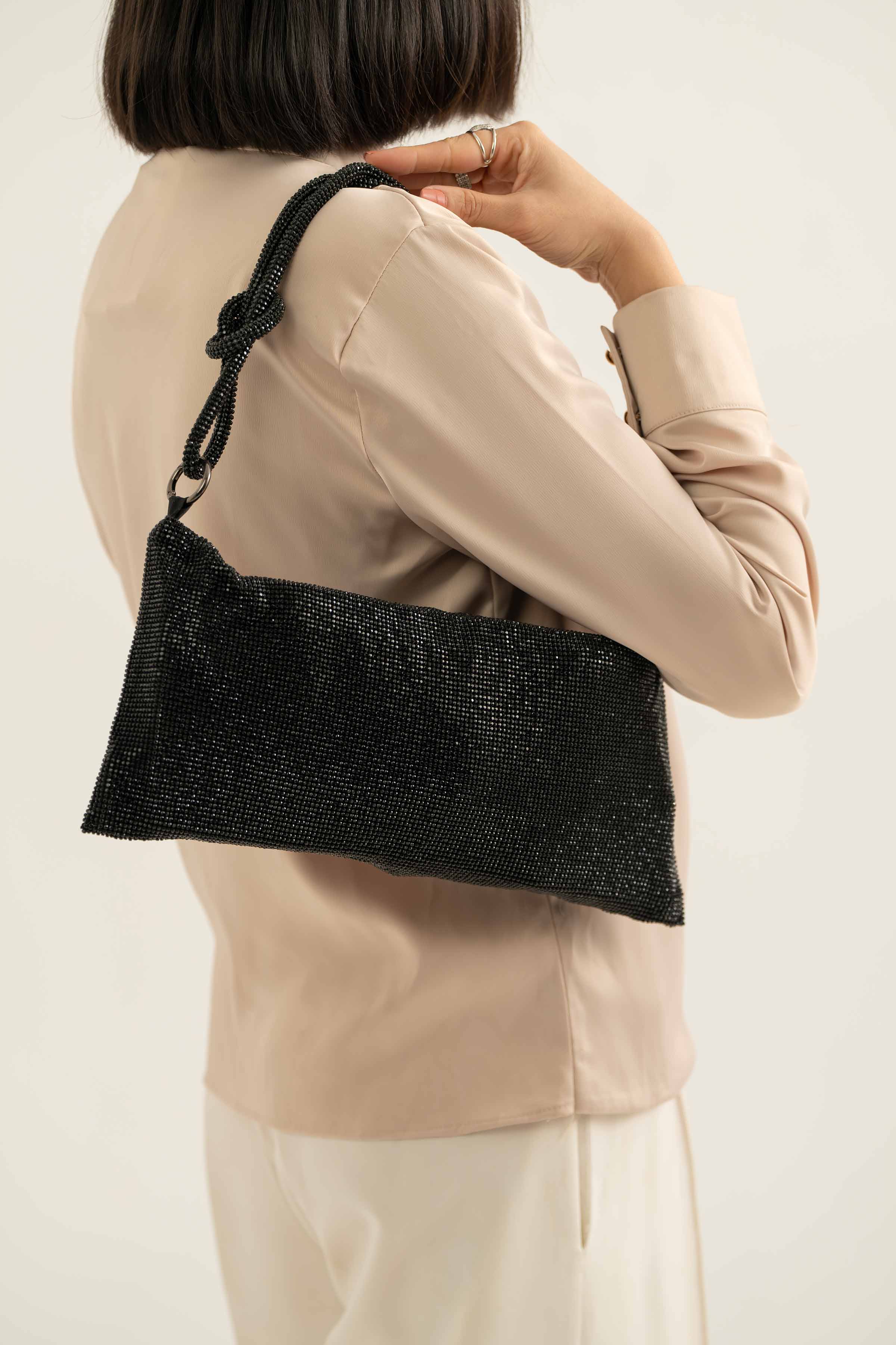 Black Clutch-441142103 for Women - Fashion Collection | Nishat | Shop Online